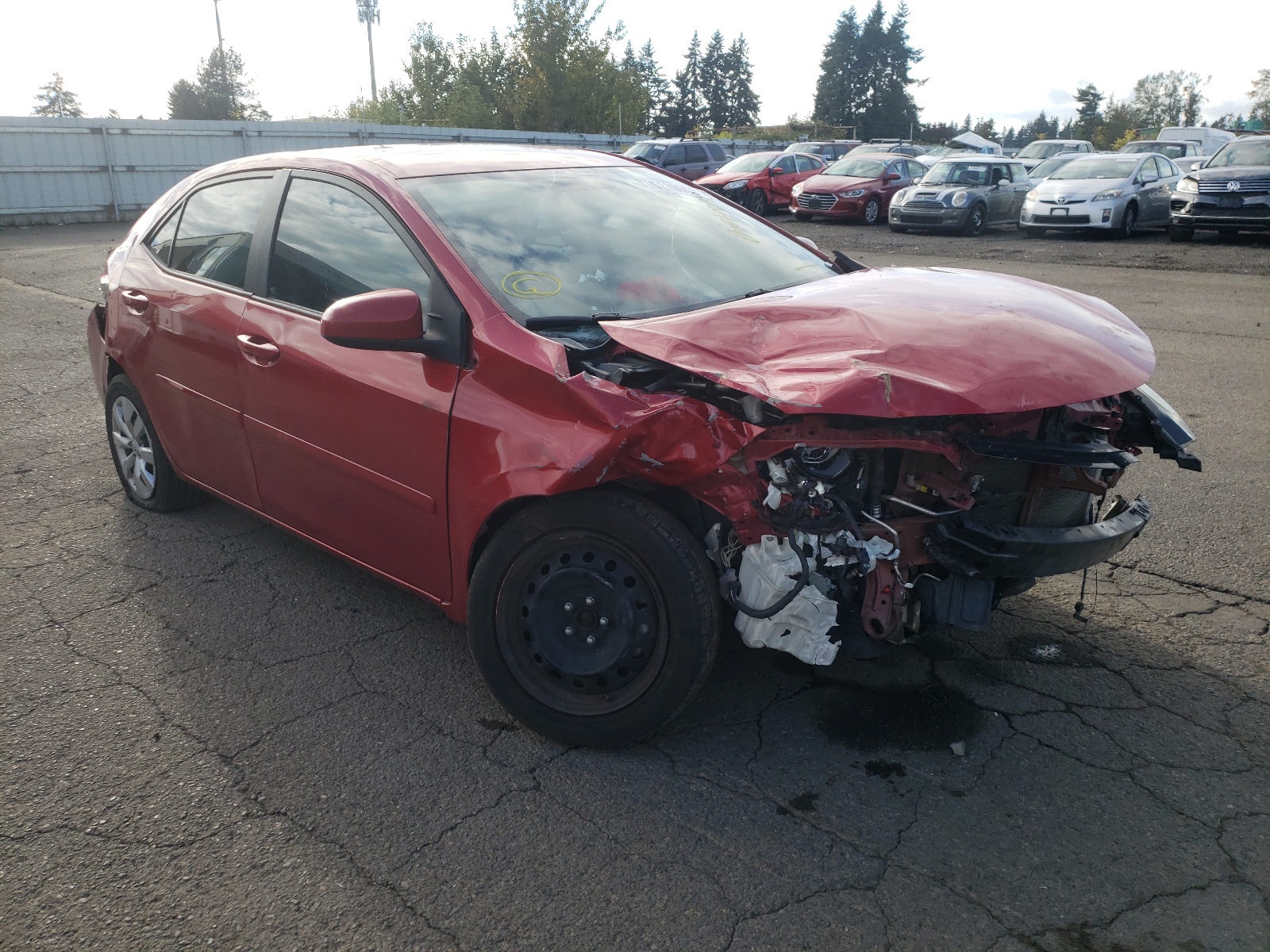 TOYOTA COROLLA L 2015 with VIN 5YFBURHE3FP204131 - Photo from auction