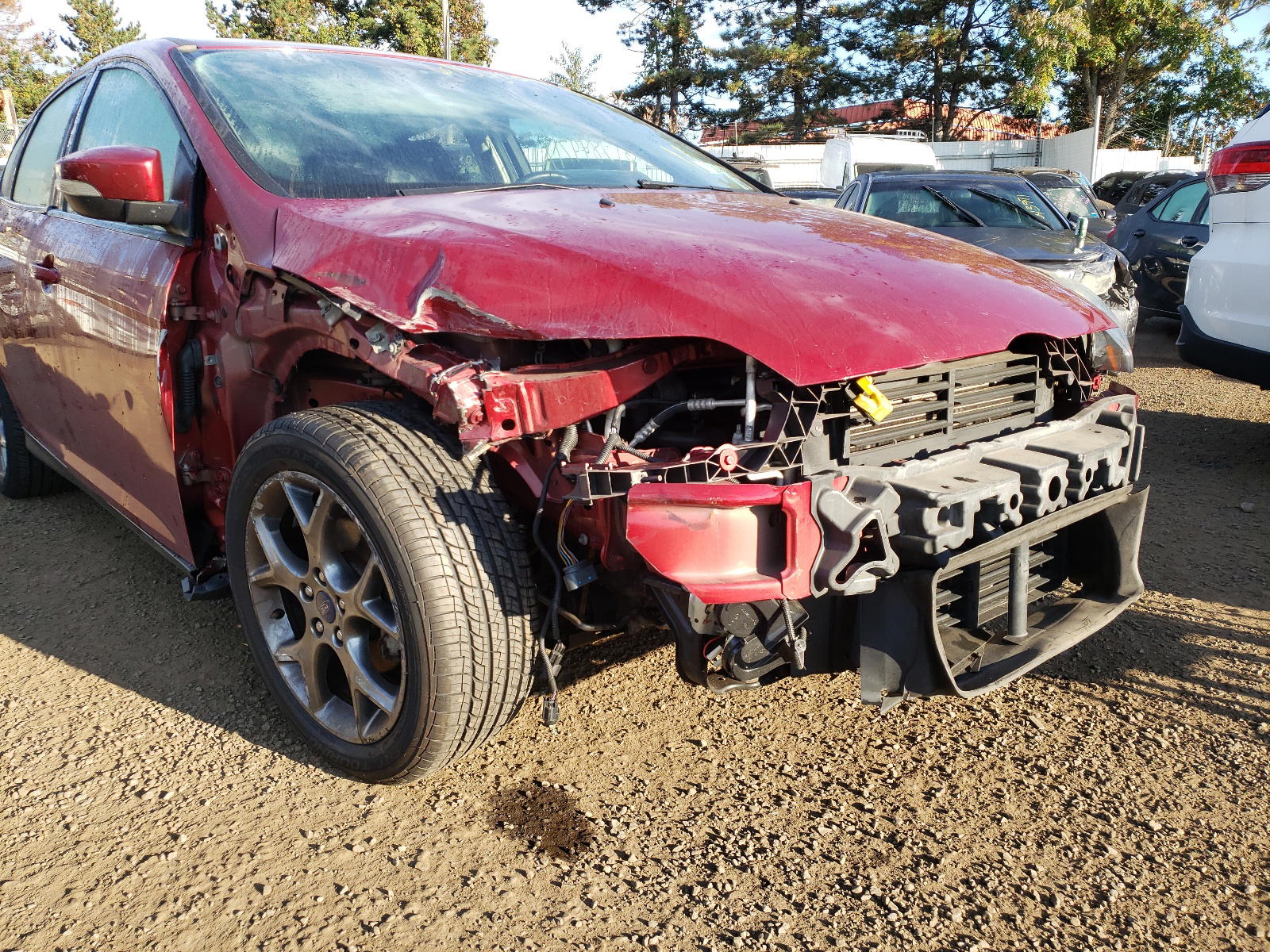 Photo 9 from auction – 2014 FORD FOCUS SE with VIN 1FADP3K23EL383439