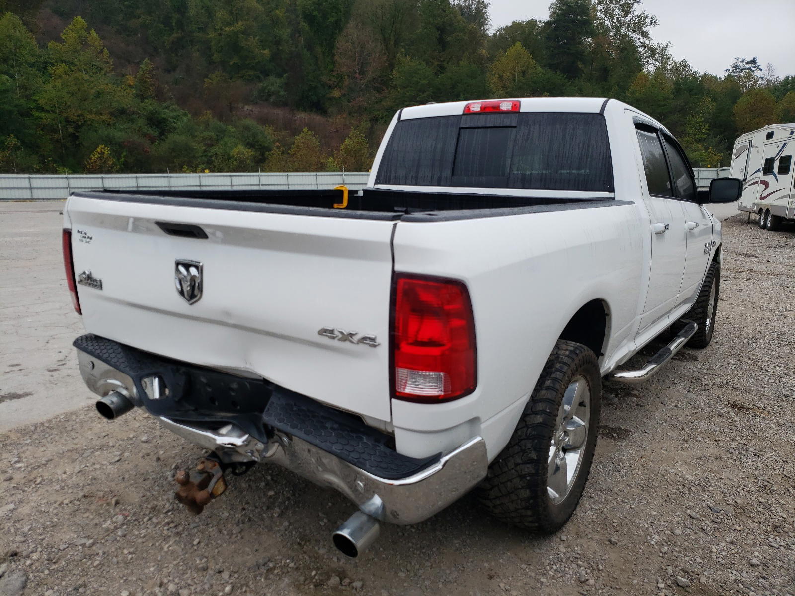 Photo 4 from auction – 2015 DODGE RAM with VIN 1C6RR7TT3FS745521