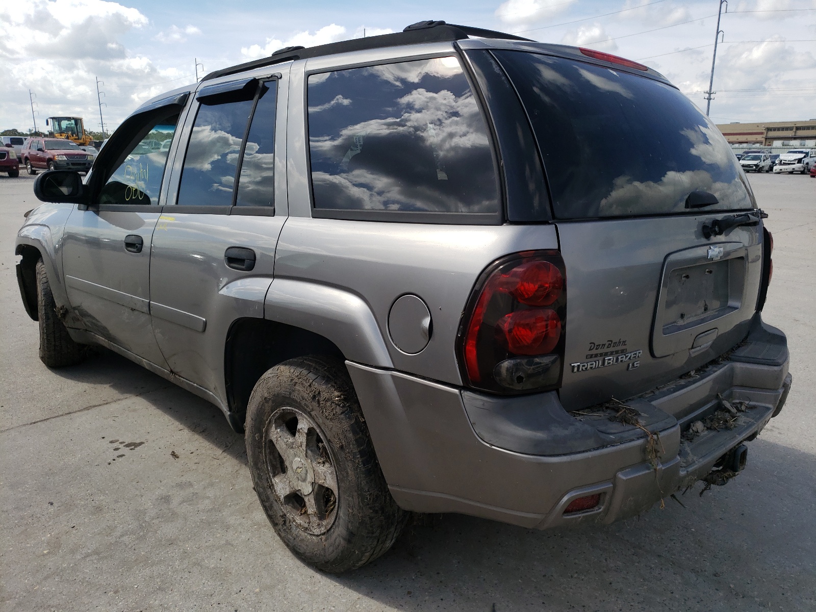 Photo 3 from auction – 2006 CHEVROLET TRAILBLAZE with VIN 1GNDS13S162141775