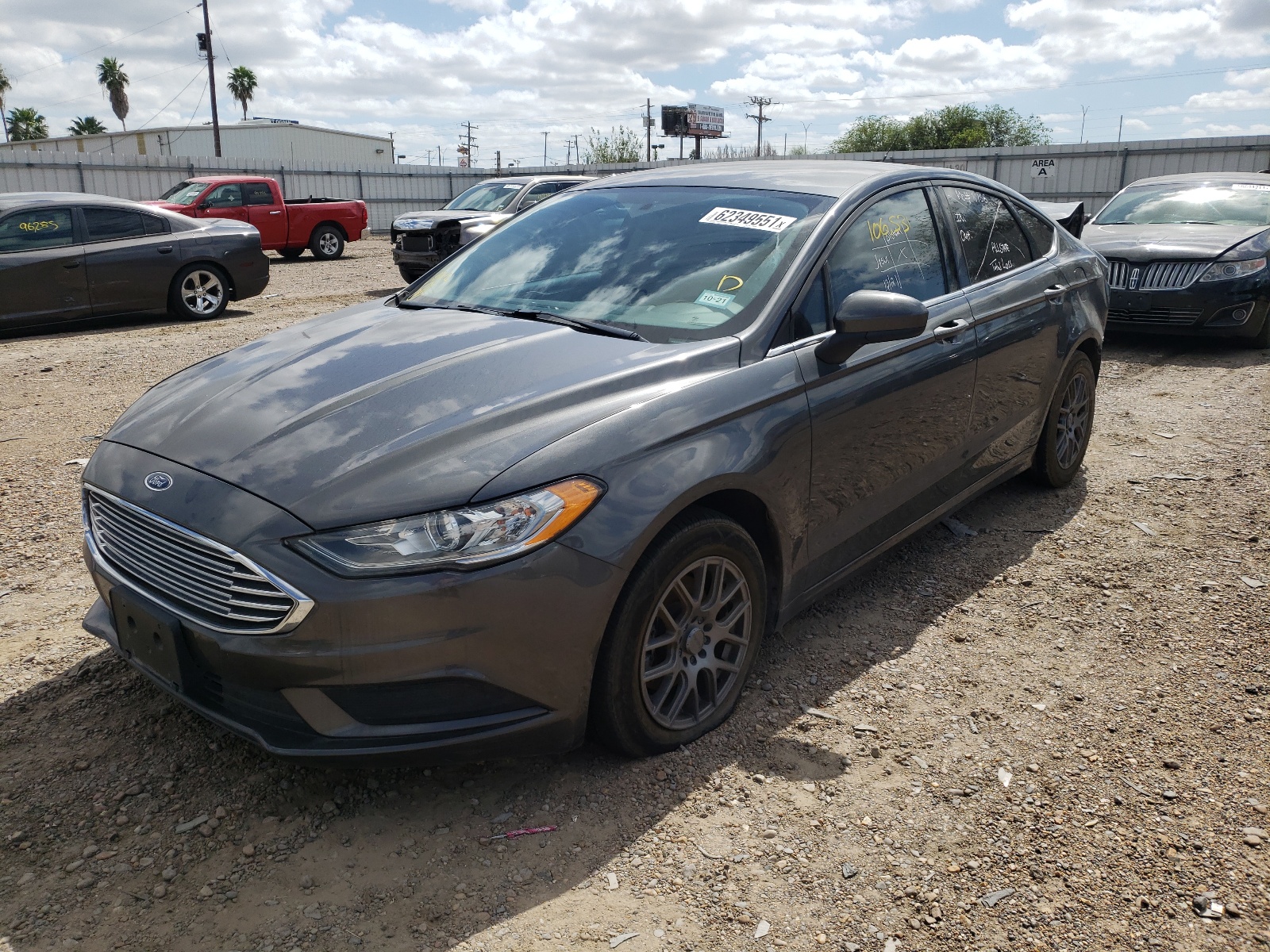 Photo 2 from auction – 2017 FORD FUSION S with VIN 3FA6P0G78HR241542