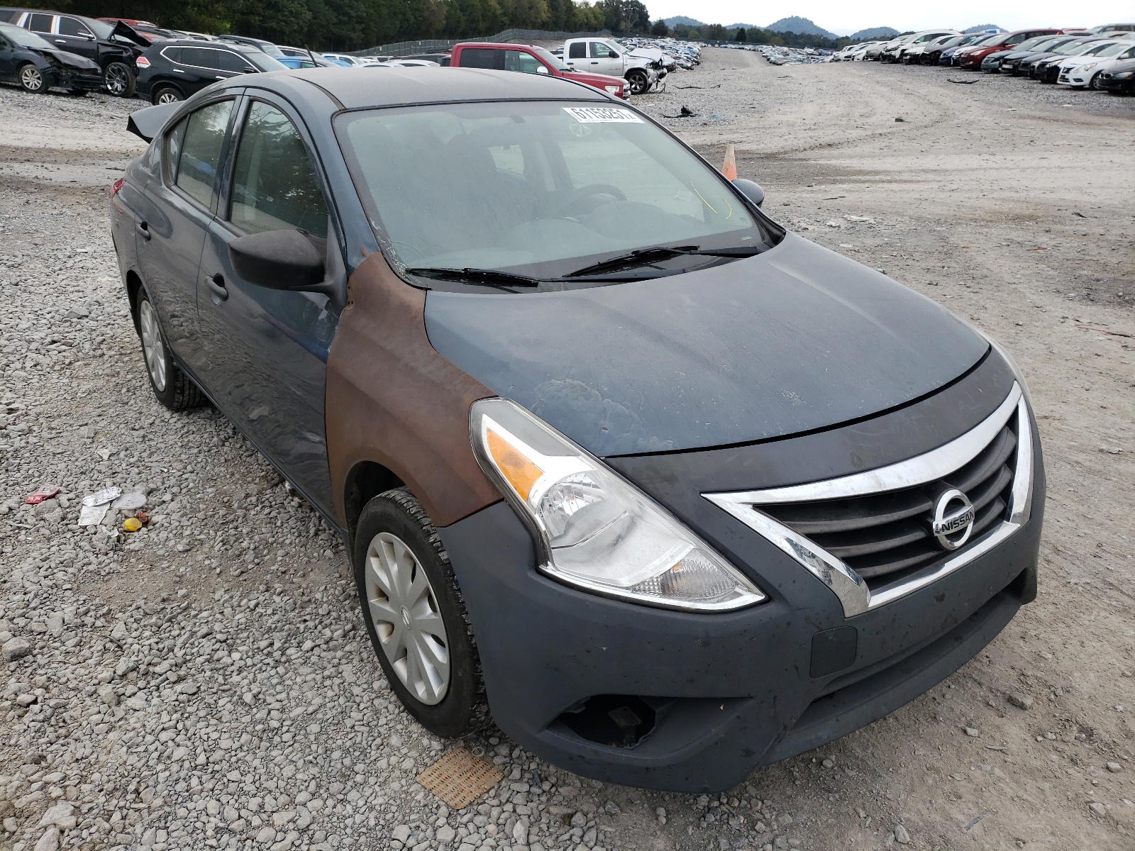NISSAN VERSA S 2016 with VIN 3N1CN7AP2GL878709 - Photo from auction