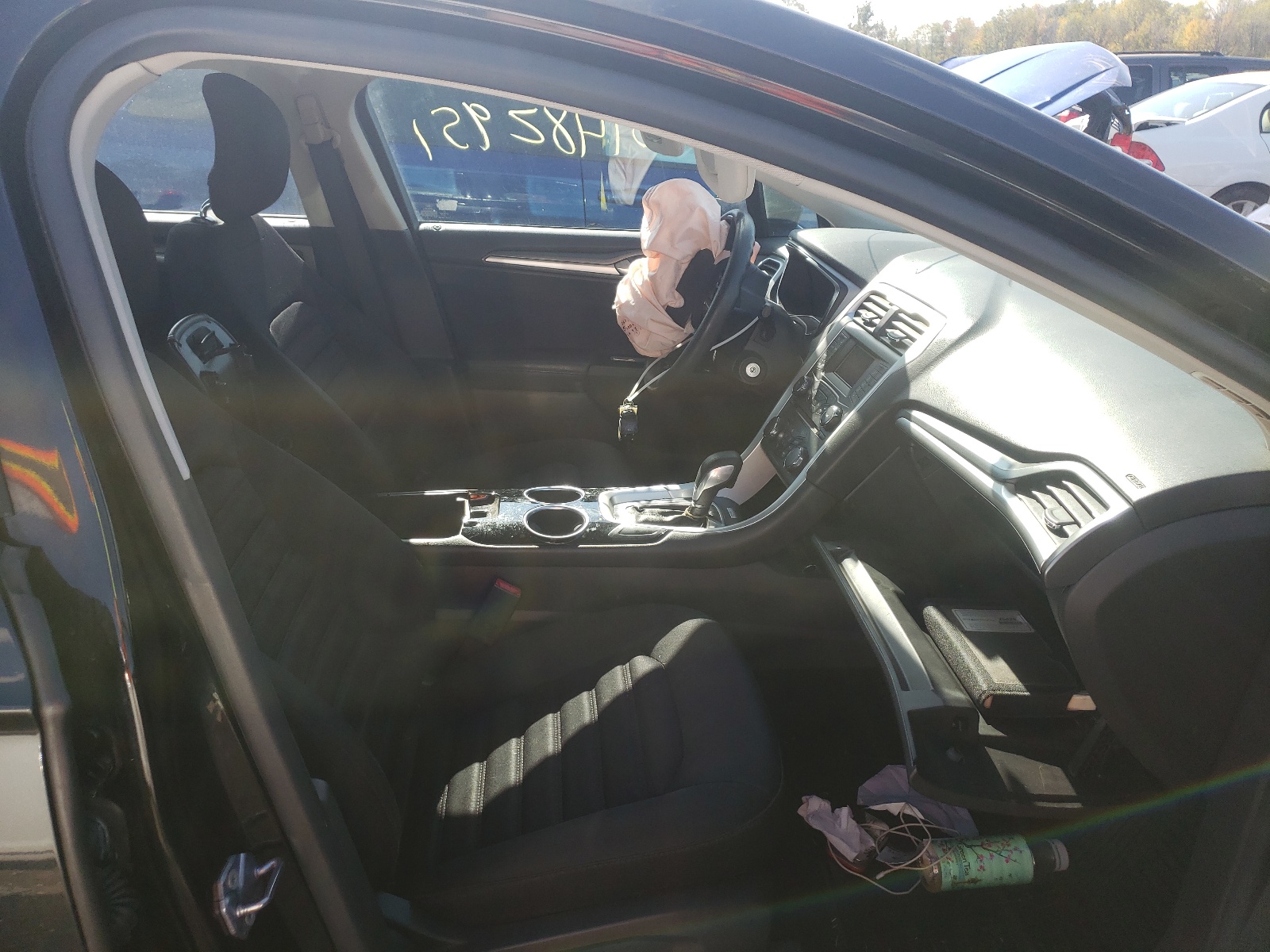 Photo 5 from auction – 2013 FORD FUSION SE with VIN 3FA6P0LU4DR176839