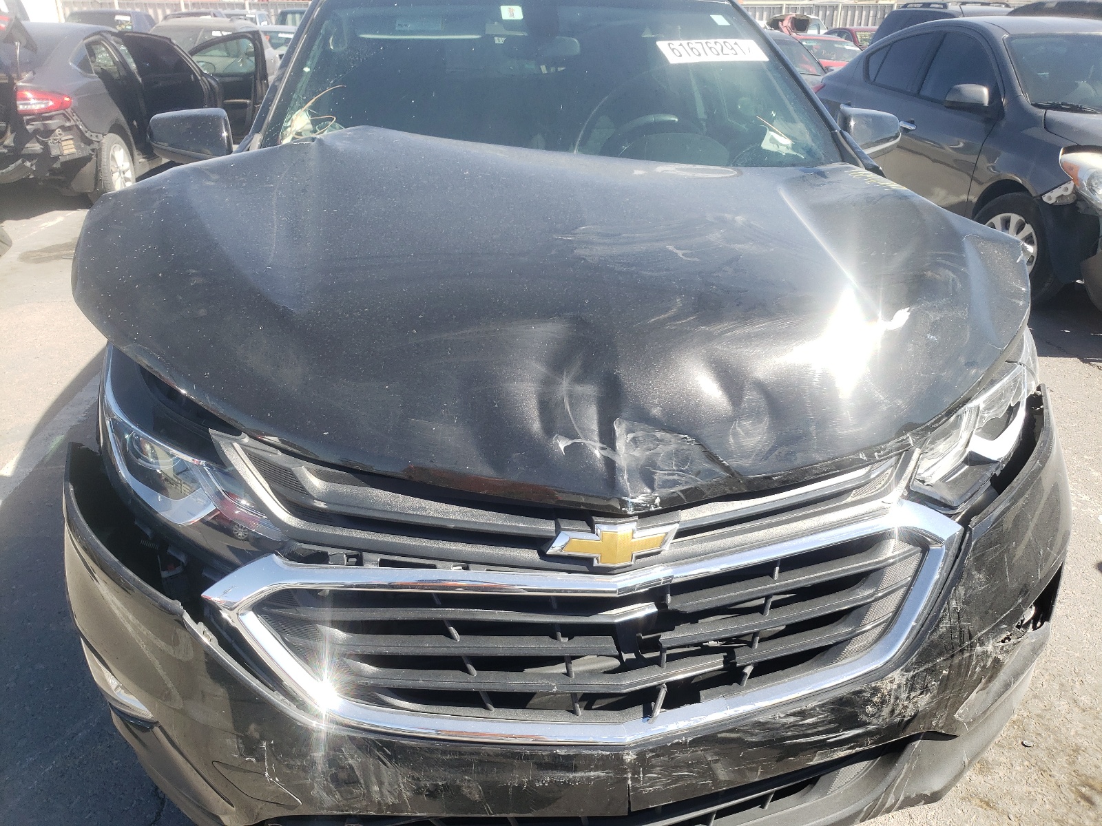 Photo 7 from auction – 2019 CHEVROLET EQUINOX LT with VIN 3GNAXKEVXKL370532