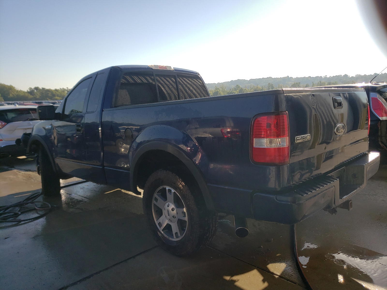 Photo 3 from auction – 2004 FORD F150 with VIN 1FTRF14574NA69651