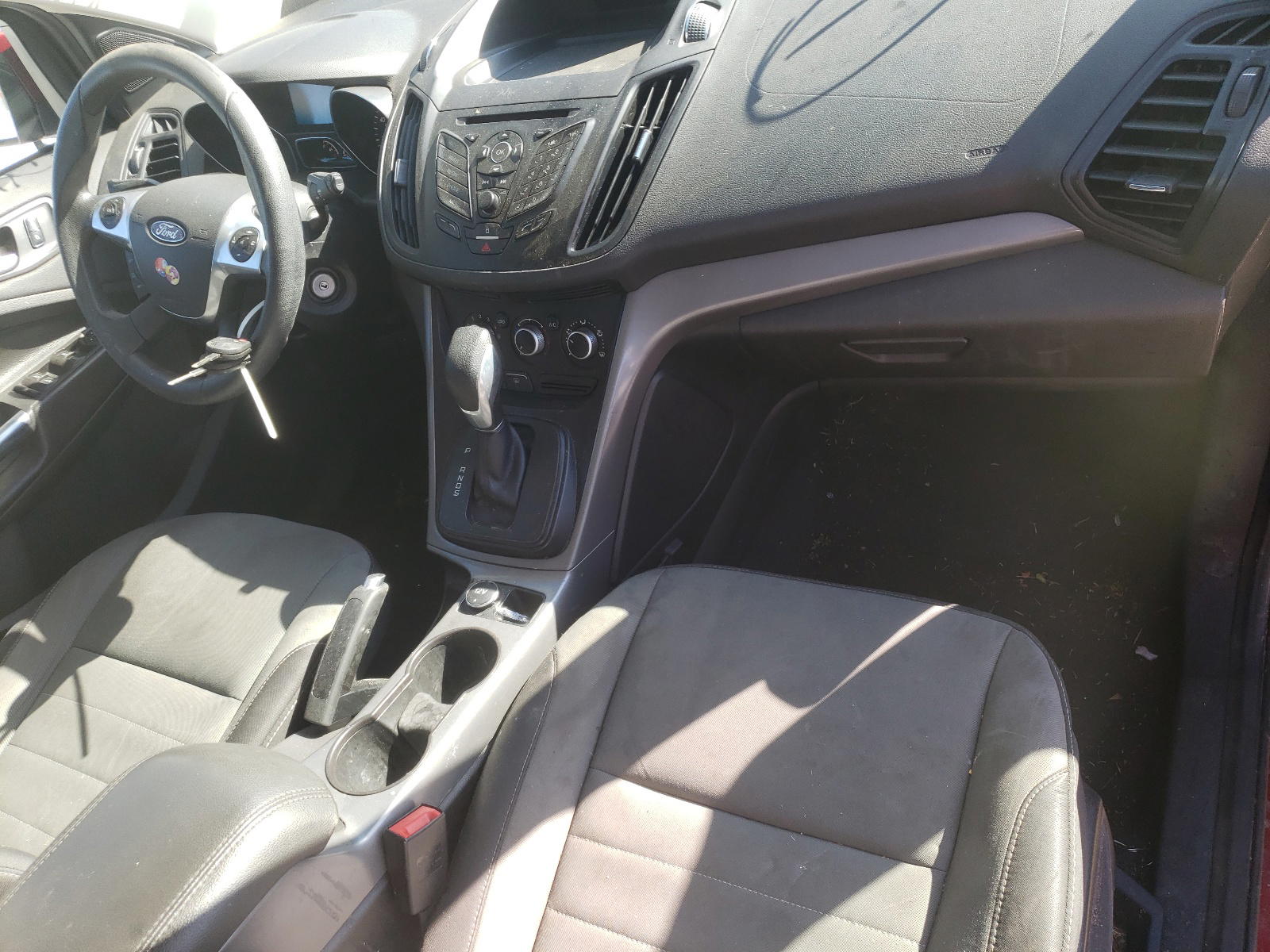 Photo 9 from auction – 2016 FORD ESCAPE SE with VIN 1FMCU0G92GUA31867
