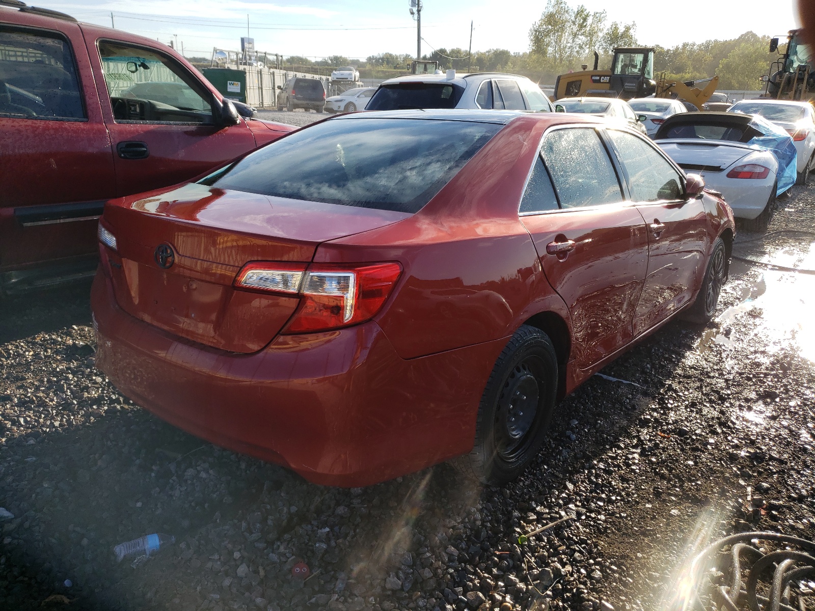 Photo 4 from auction – 2014 TOYOTA CAMRY L with VIN 4T1BF1FK4EU768999