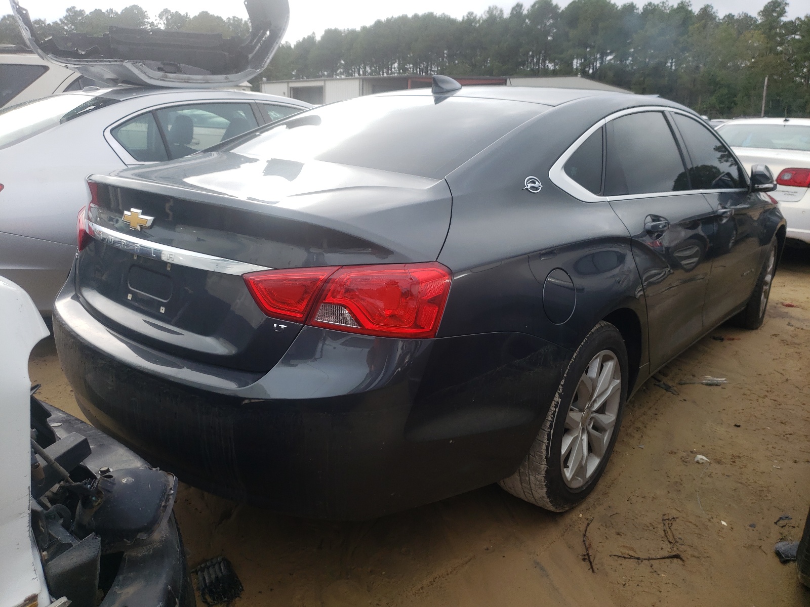 Photo 4 from auction – 2018 CHEVROLET IMPALA LT with VIN 2G1105S38J9131573