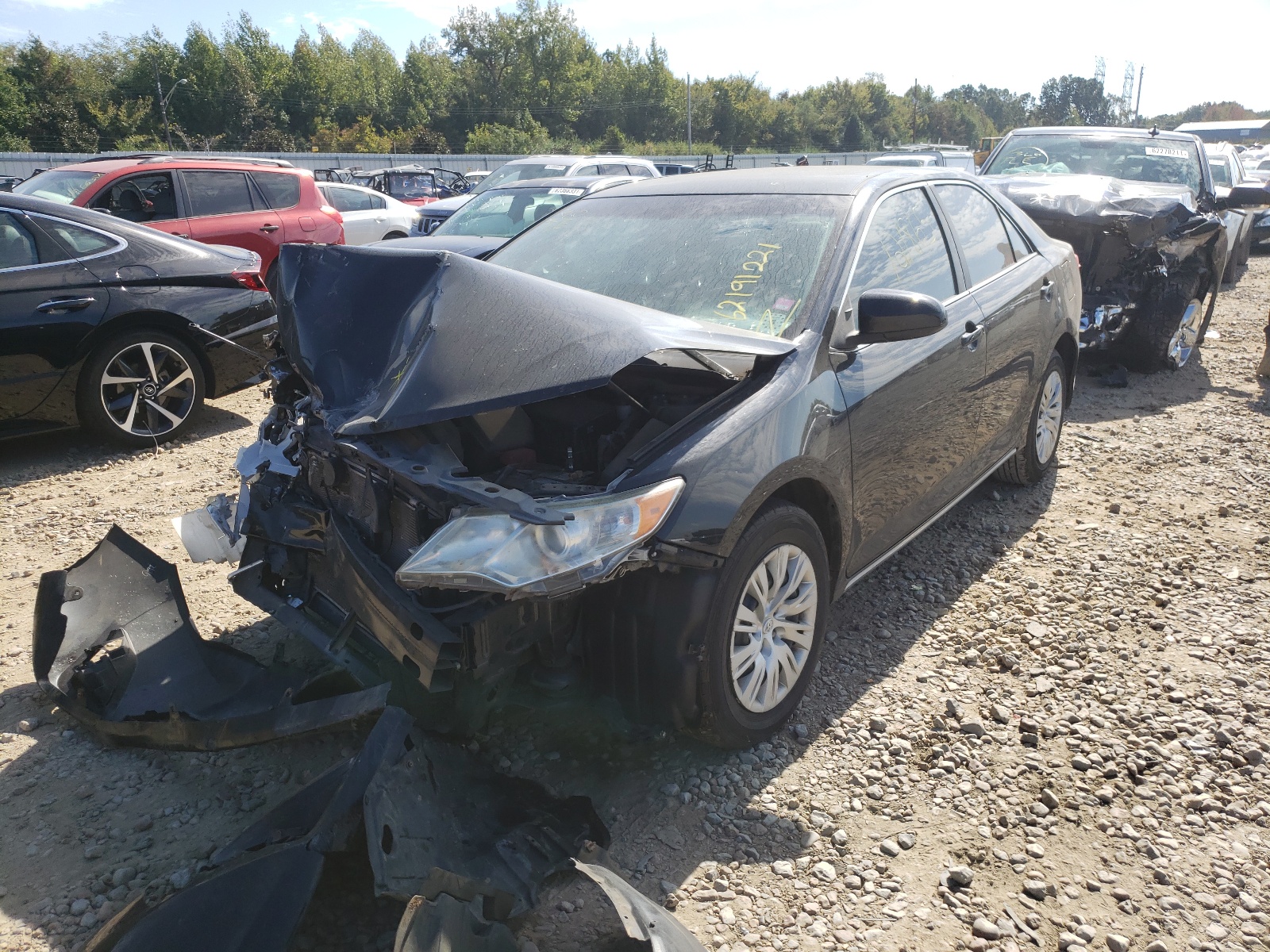 Photo 2 from auction – 2014 TOYOTA CAMRY L with VIN 4T4BF1FK2ER348258
