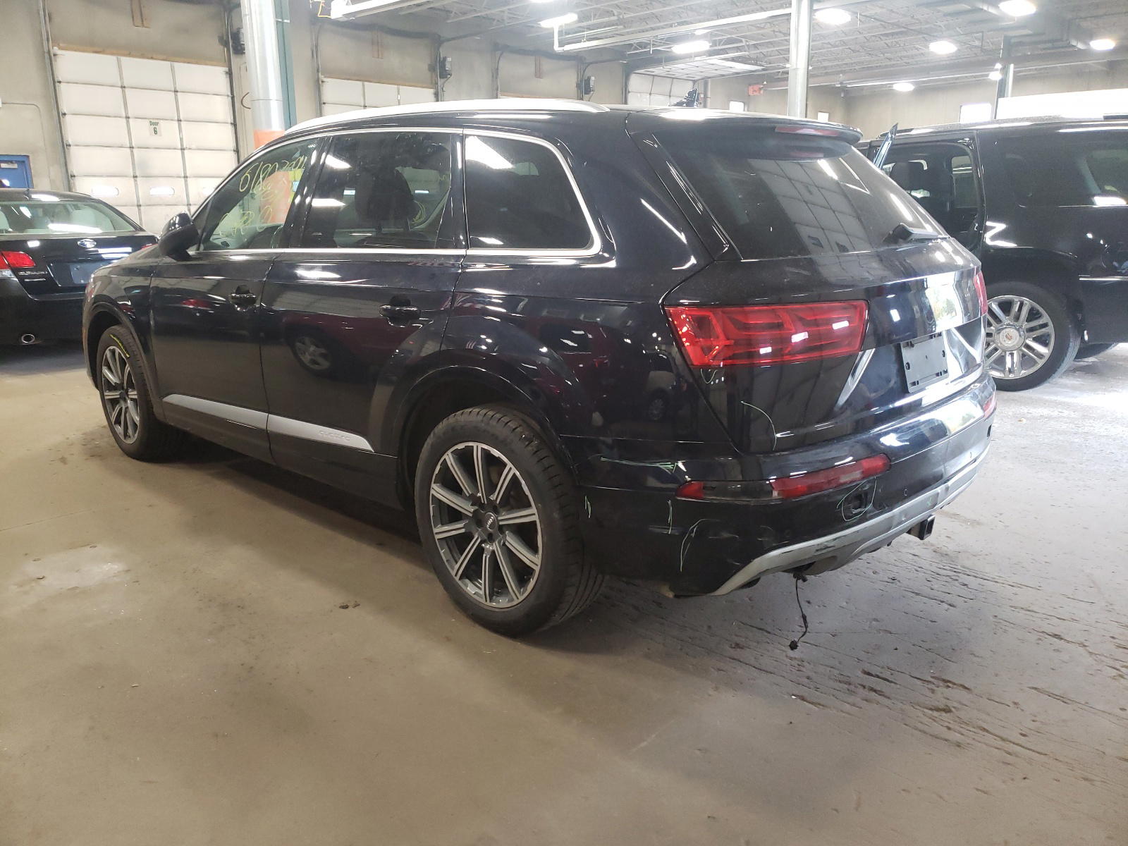Photo 3 from auction – 2017 AUDI Q7 PRESTIG with VIN WA1VAAF72HD002554