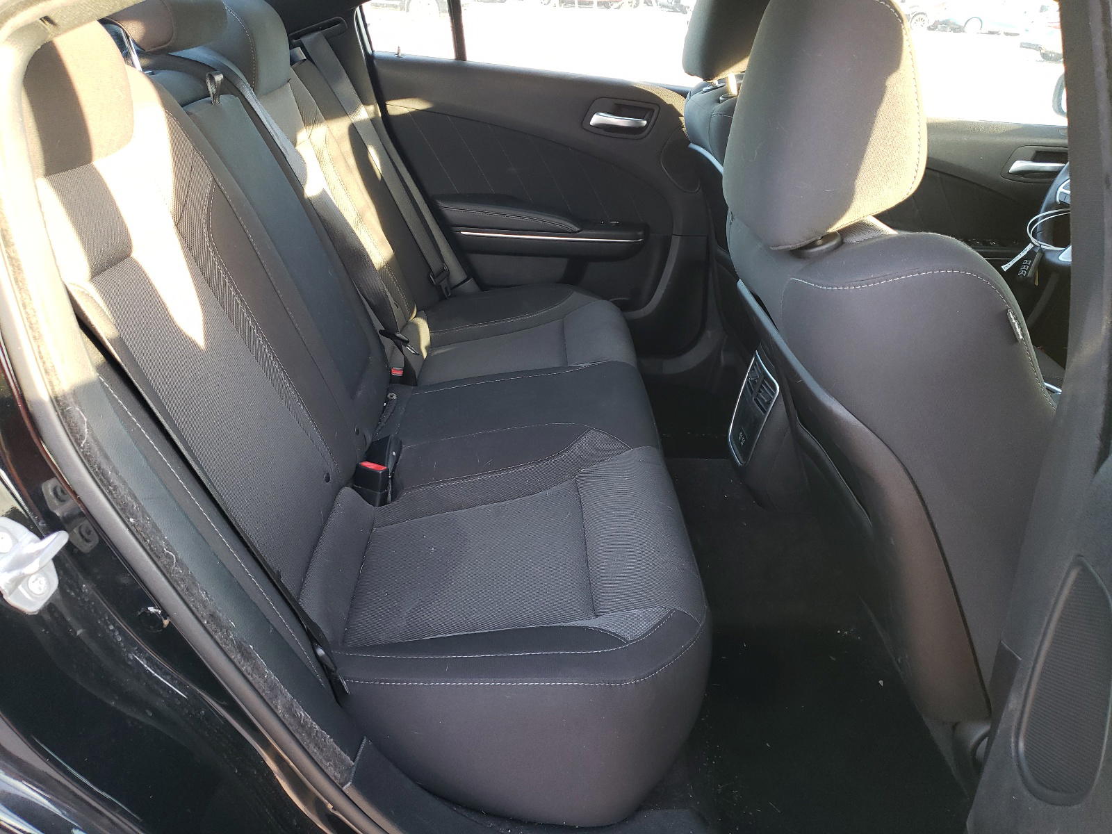 Photo 6 from auction – 2016 DODGE CHARGER SX with VIN 2C3CDXJG9GH130245