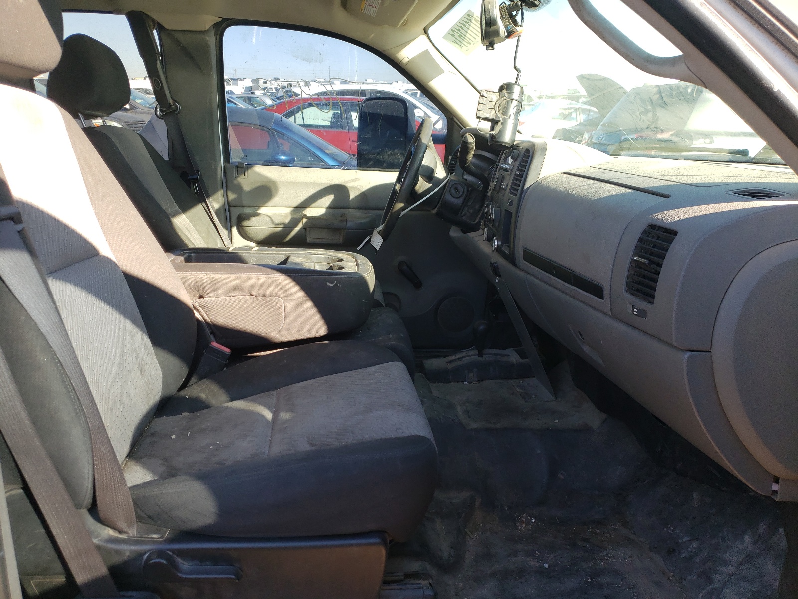 Photo 5 from auction – 2008 GMC SIERRA K25 with VIN 1GTHK29K18E185168