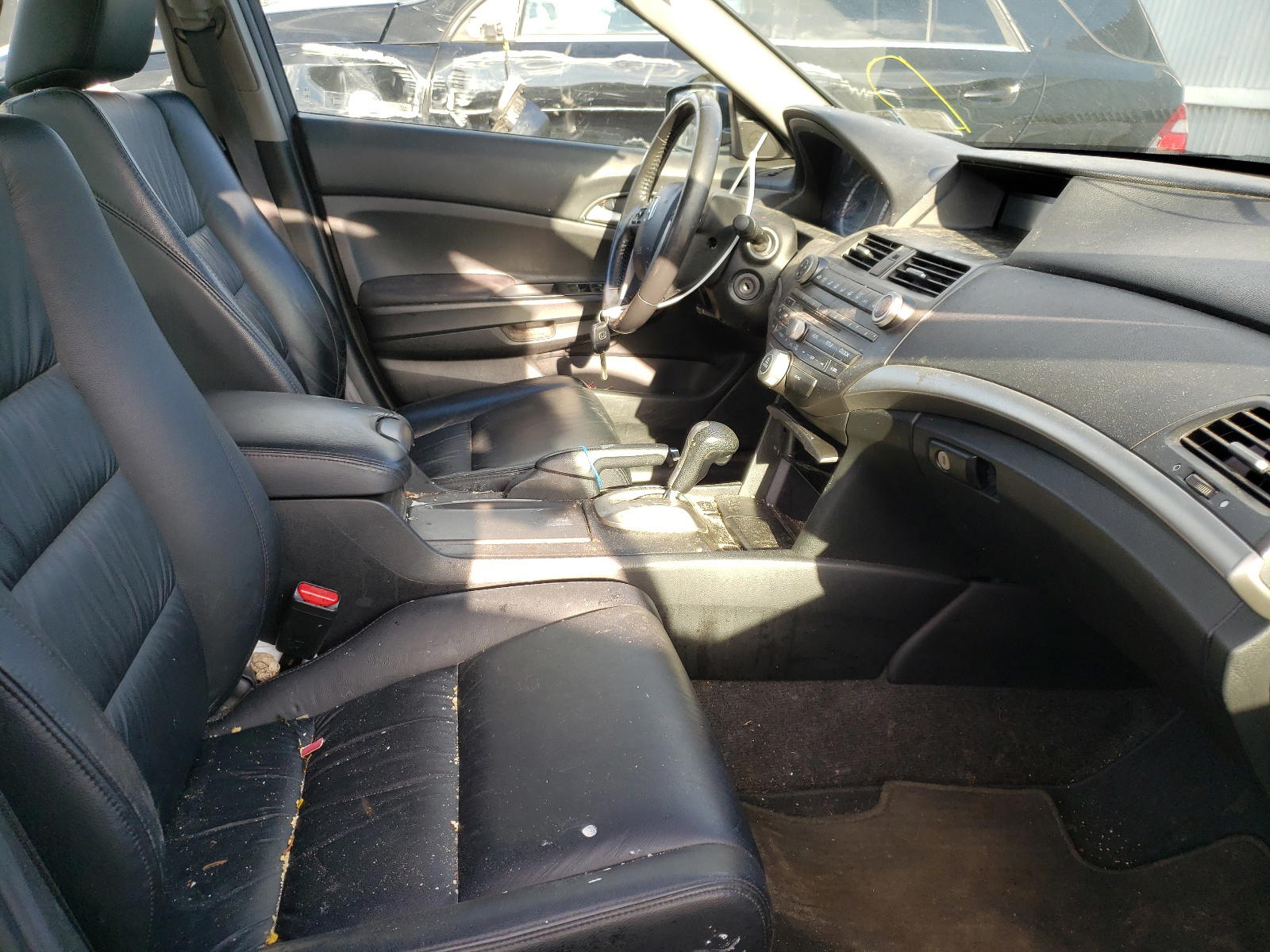 Photo 5 from auction – 2012 HONDA ACCORD with VIN 1HGCP2F68CA245953