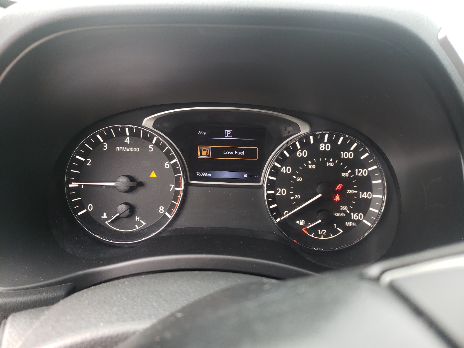 Photo 8 from auction – 2017 NISSAN PATHFINDER with VIN 5N1DR2MN1HC680750