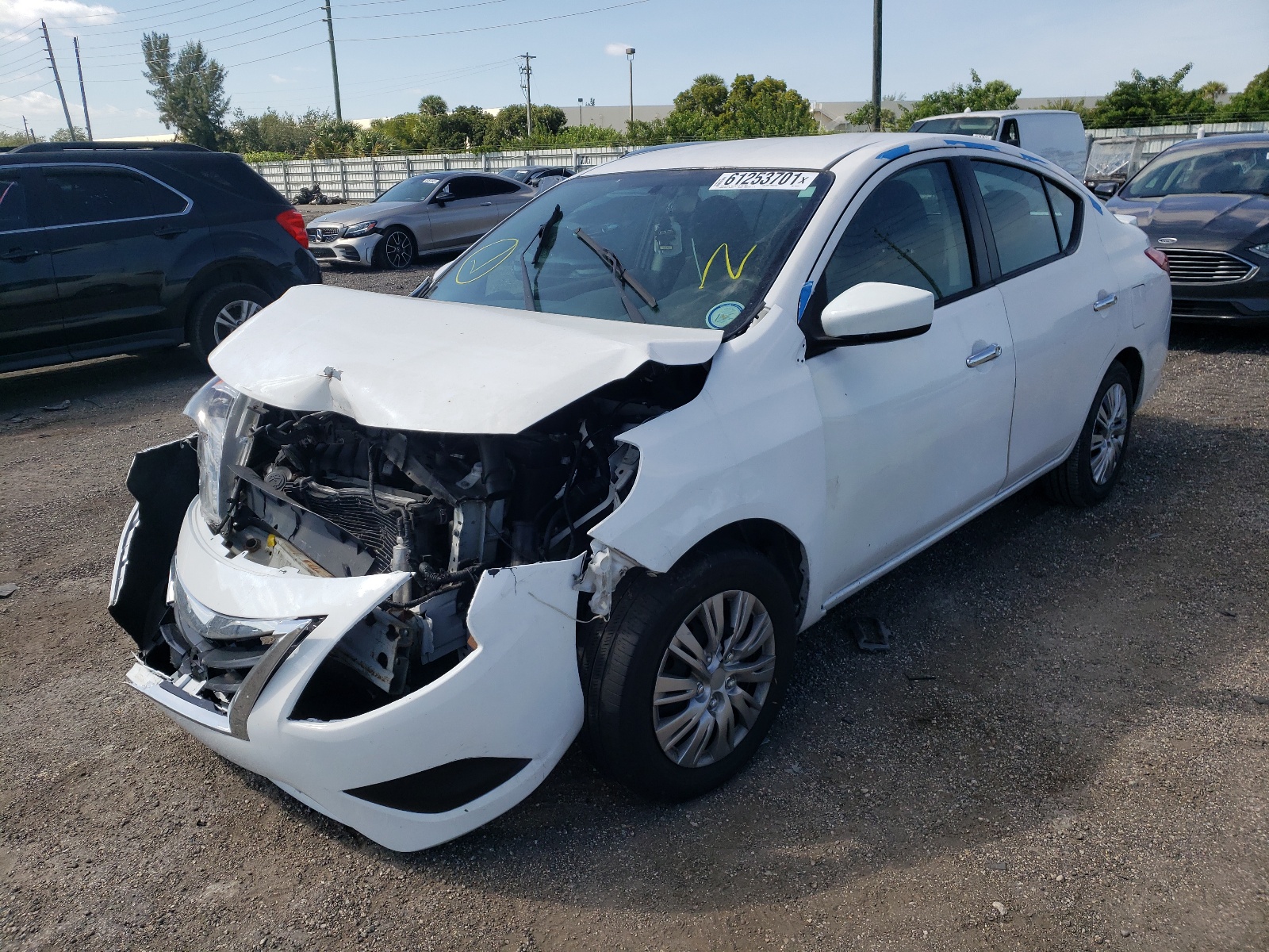 Photo 2 from auction – 2017 NISSAN VERSA S with VIN 3N1CN7AP6HL815873