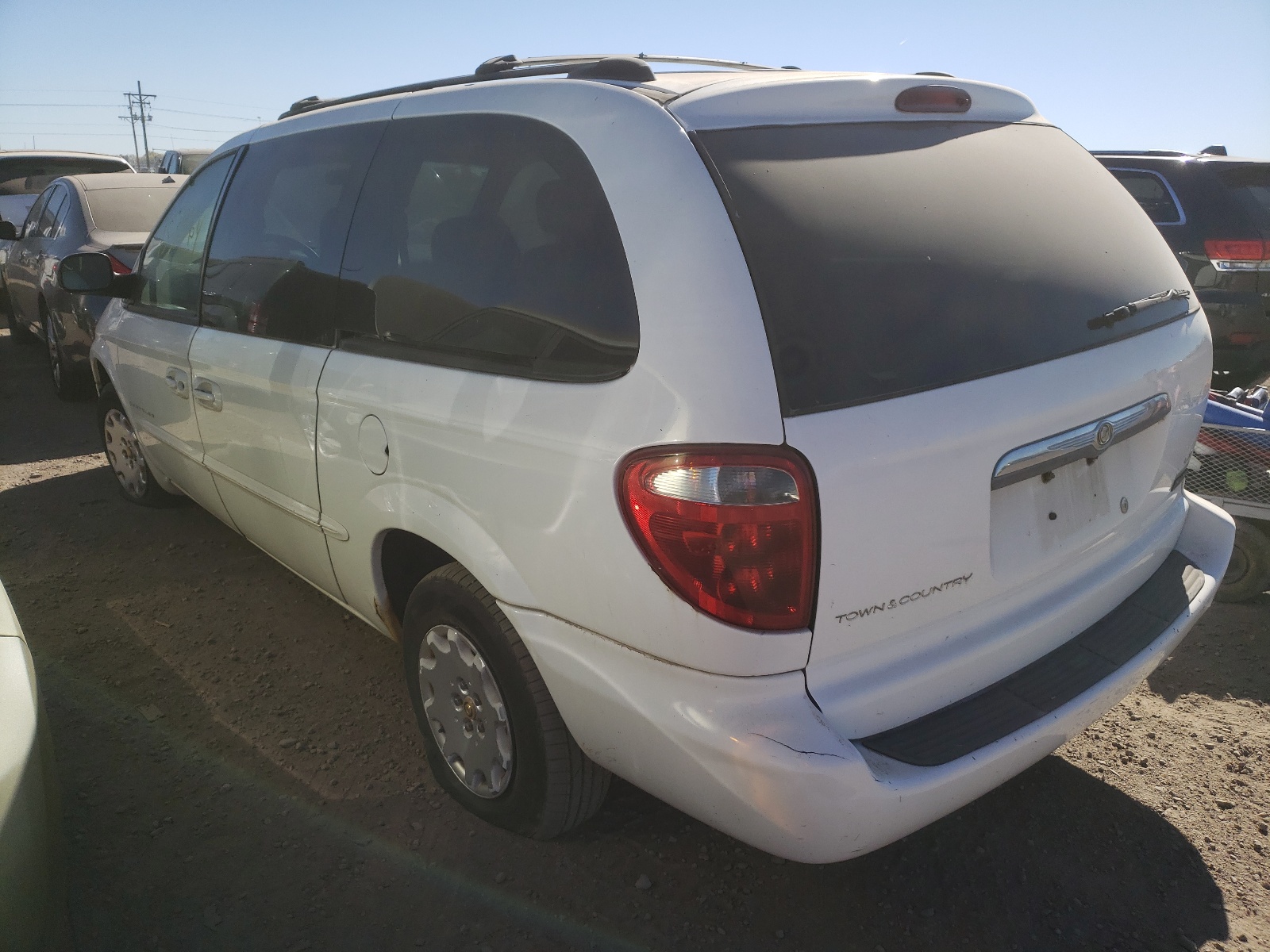 Photo 3 from auction – 2001 CHRYSLER TOWN & COU with VIN 2C4GT44L31R282921
