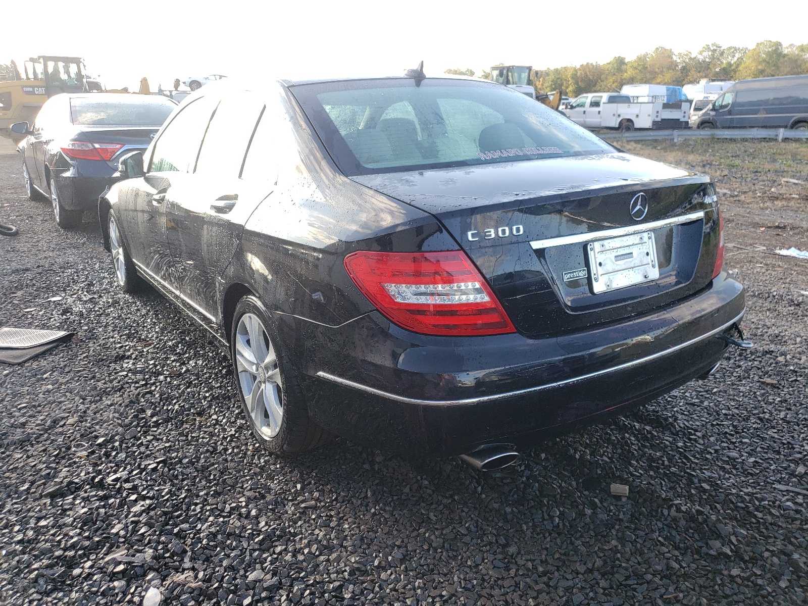 Photo 3 from auction – 2012 MERCEDES-BENZ C 300 4MAT with VIN WDDGF8BB3CA601496