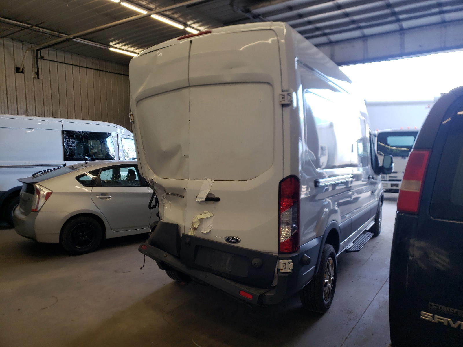 Photo 4 from auction – 2016 FORD TRANSIT T- with VIN 1FTYR2XM9GKB26773