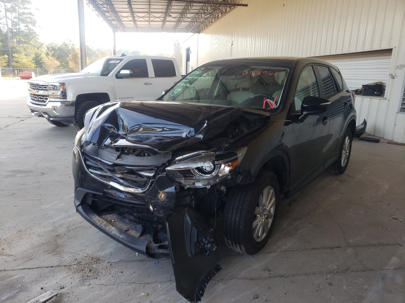 Photo 2 from auction – 2016 MAZDA CX-5 TOURI with VIN JM3KE2CY3G0778267