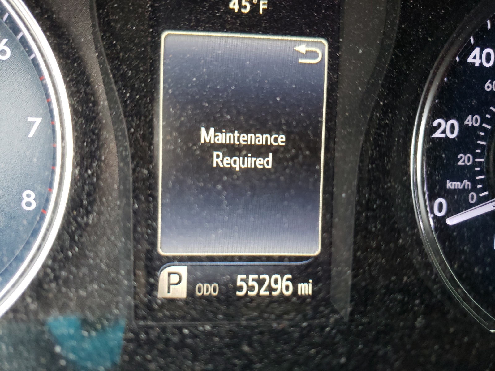 Photo 8 from auction – 2016 TOYOTA CAMRY HYBR with VIN 4T1BF1FK7GU543074