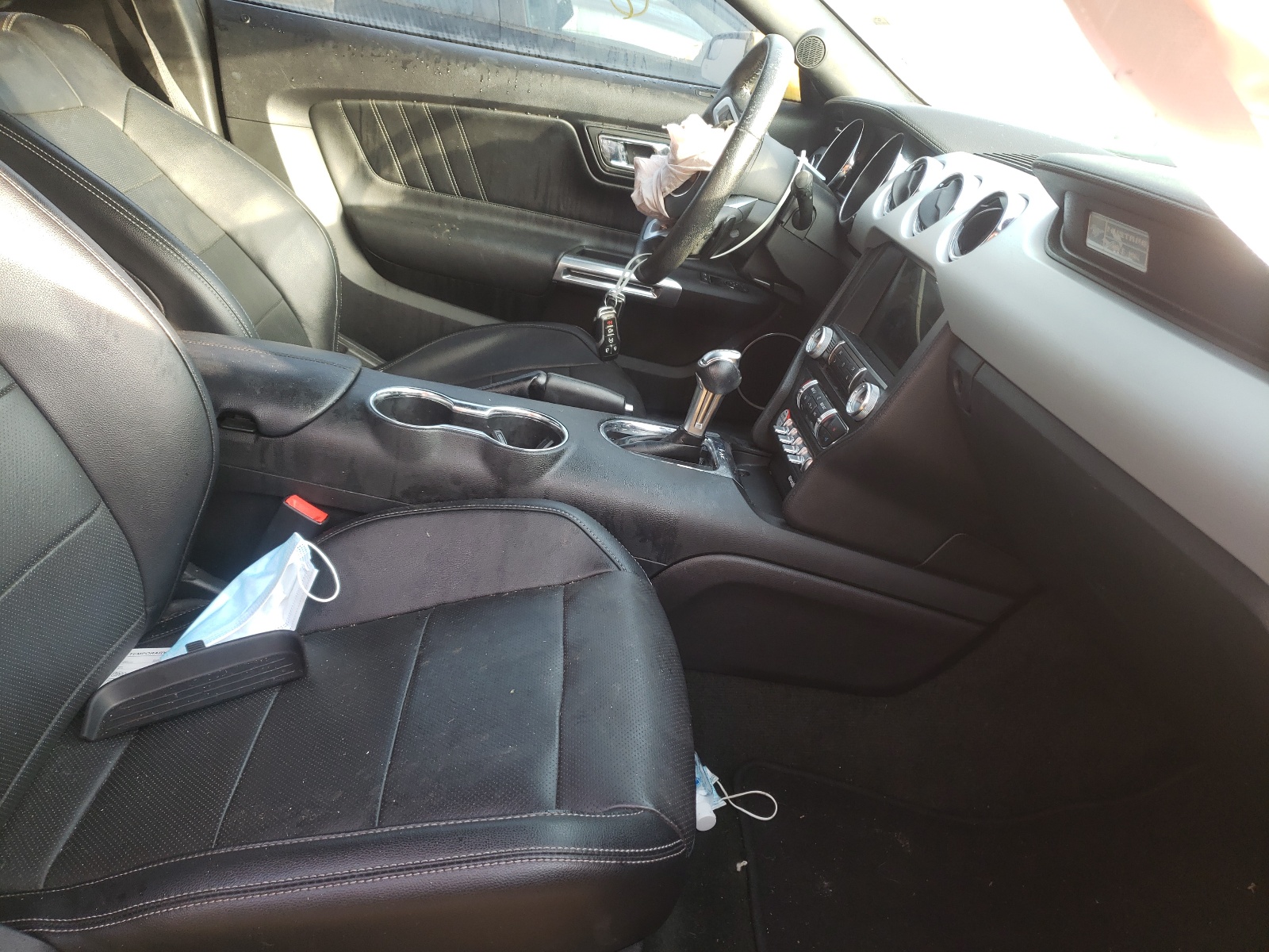 Photo 5 from auction – 2016 FORD MUSTANG with VIN 1FA6P8TH6G5293220