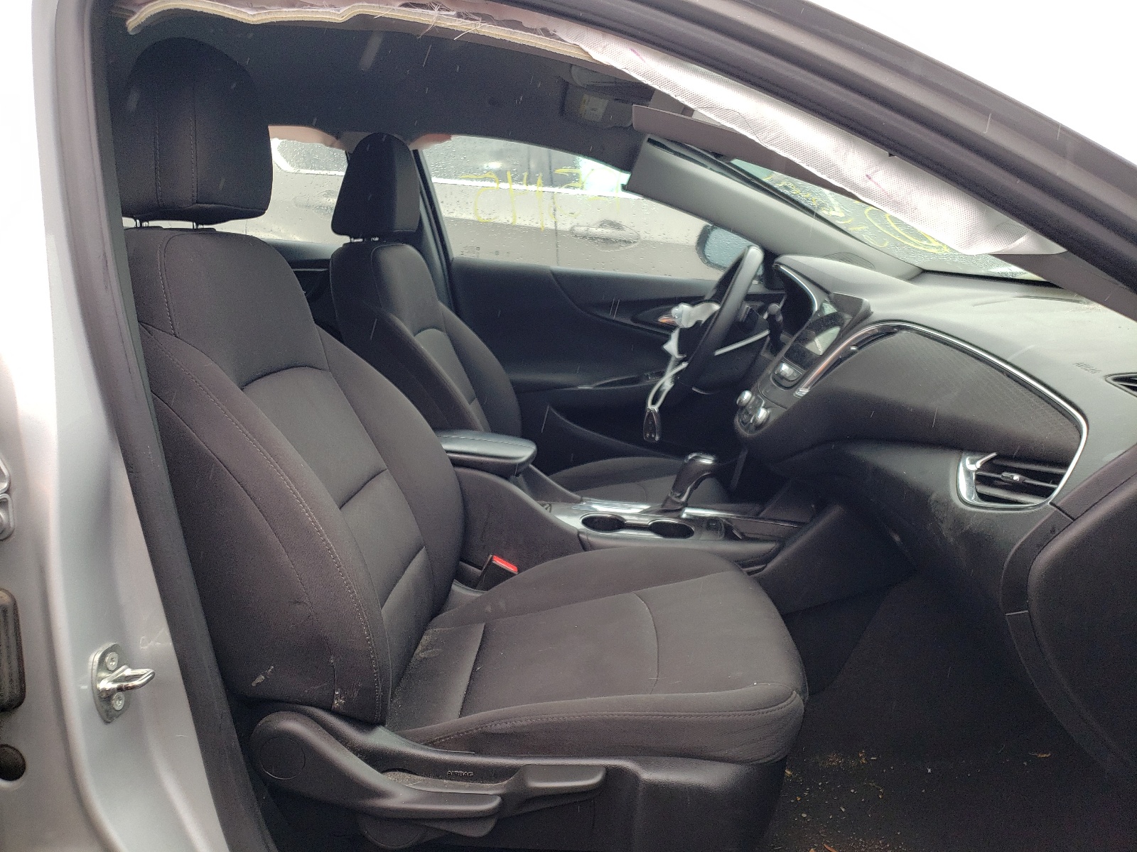 Photo 5 from auction – 2018 CHEVROLET MALIBU LT with VIN 1G1ZD5ST6JF124636