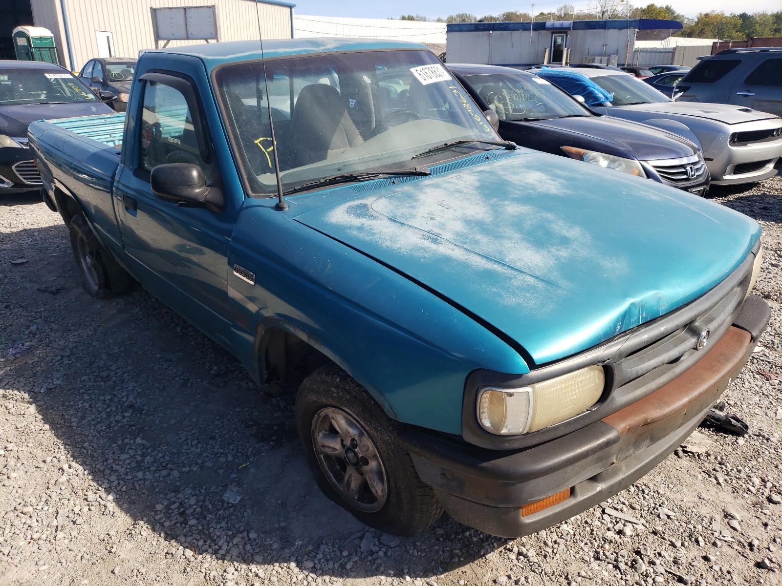 MAZDA B2300 1995 with VIN 4F4CR12A2STM32466 - Photo from auction