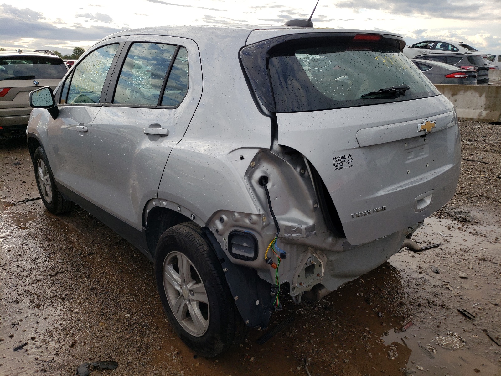 Photo 3 from auction – 2019 CHEVROLET TRAX LS with VIN 3GNCJNSB5KL178828