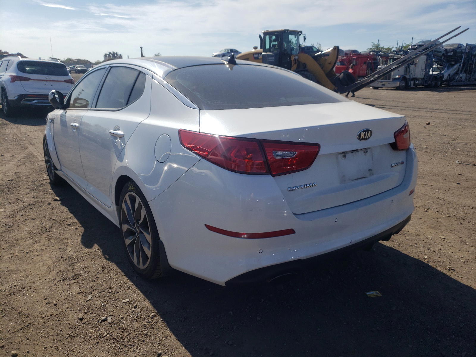Photo 3 from auction – 2015 KIA OPTIMA SX with VIN 5XXGR4A69FG469853
