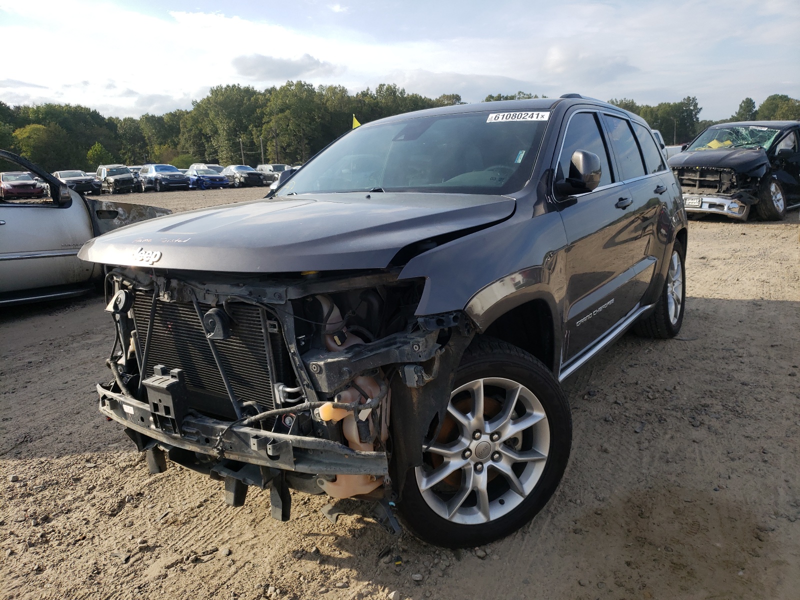 Photo 2 from auction – 2015 JEEP GRAND CHER with VIN 1C4RJFJT5FC813843
