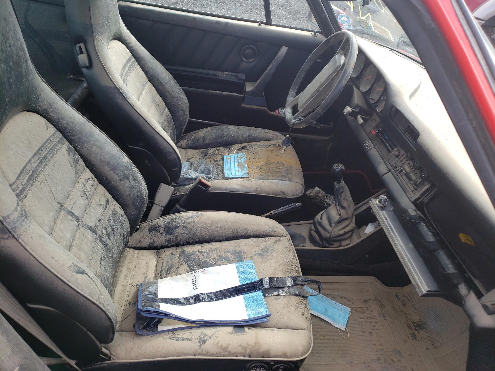 Photo 5 from auction – 1985 PORSCHE 911 CARRER with VIN WP0EB0910FS161589