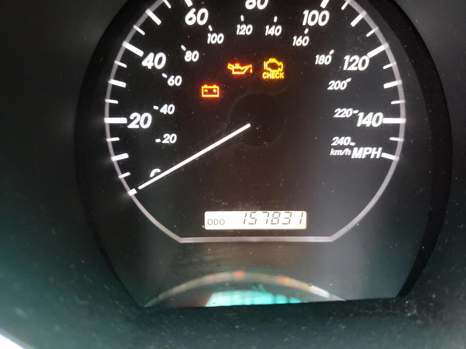 Photo 8 from auction – 2005 LEXUS RX 330 with VIN 2T2HA31U05C048173