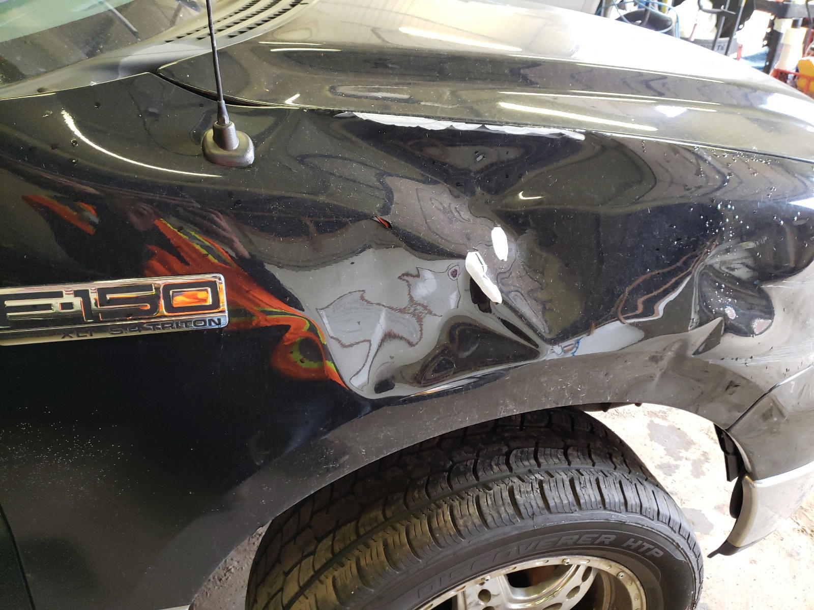 Photo 9 from auction – 2004 FORD F150 SUPER with VIN 1FTPW14554FA12656