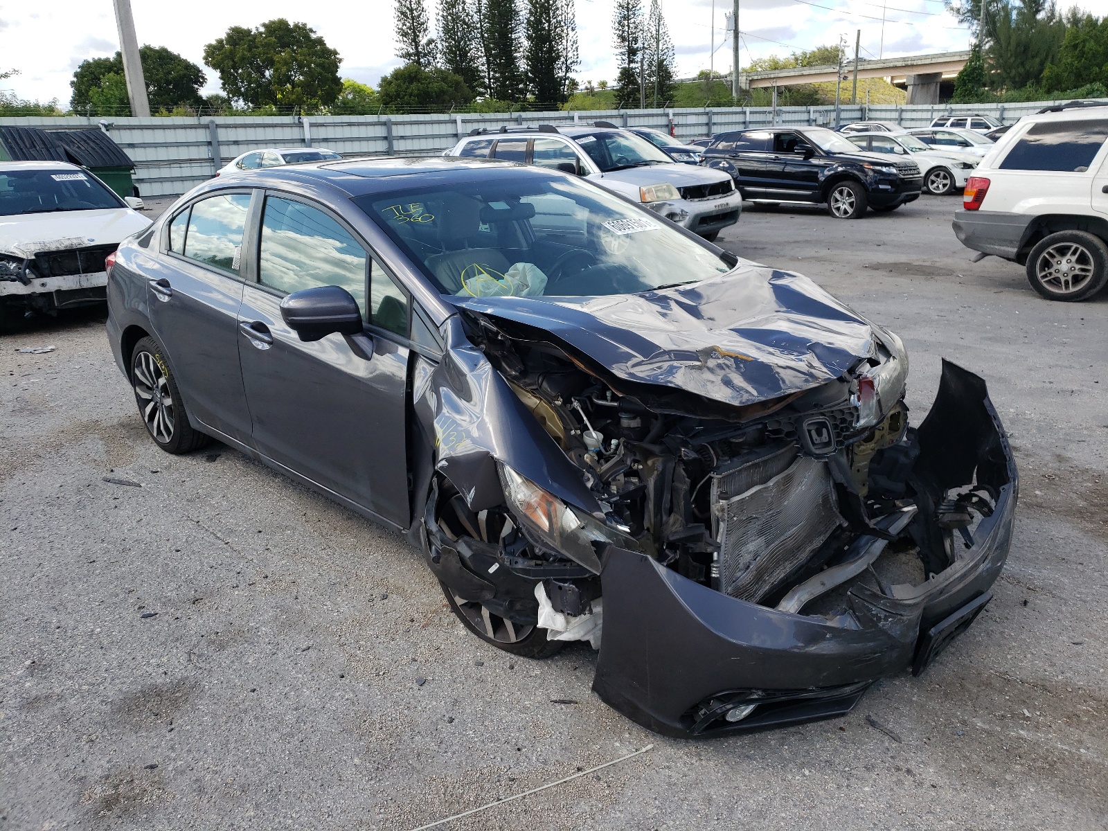 HONDA CIVIC EXL 2015 with VIN 2HGFB2F96FH508128 - Photo from auction