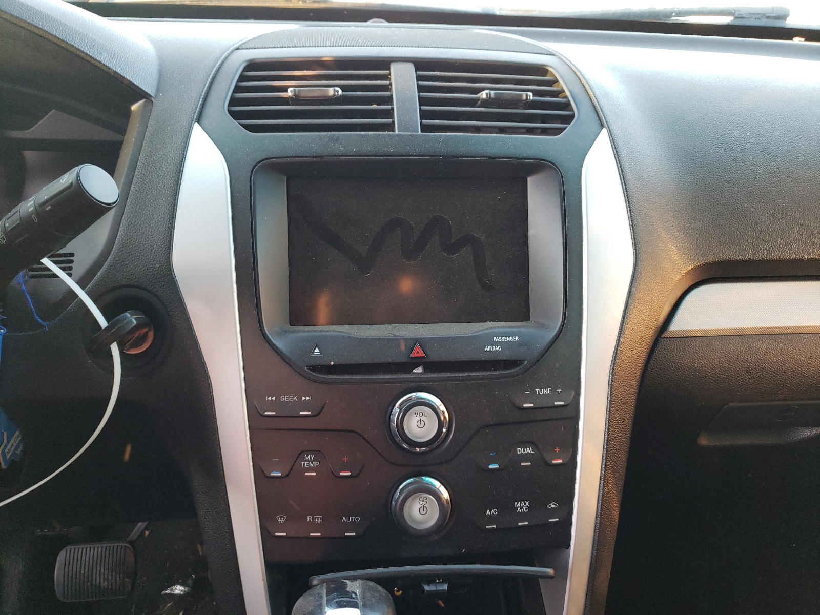 Photo 9 from auction – 2013 FORD EXPLORER X with VIN 1FM5K8D87DGA93266