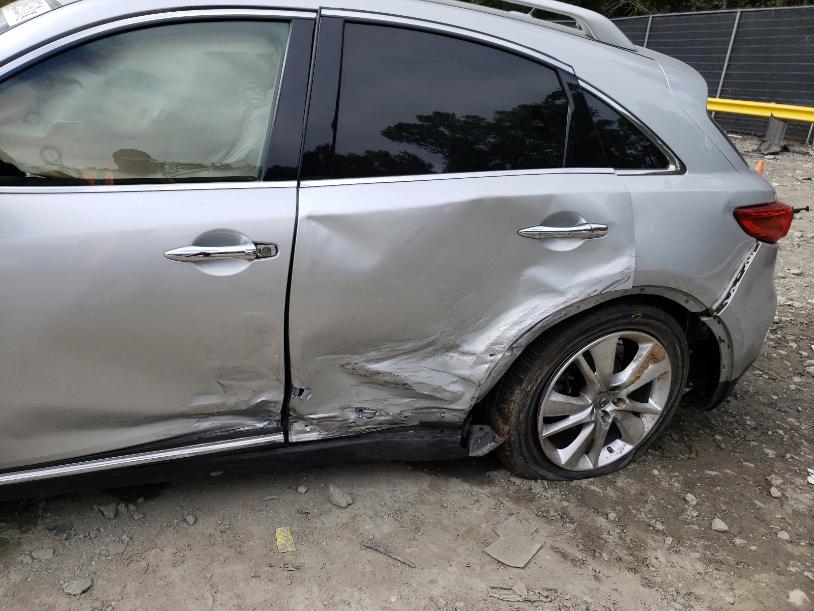 Photo 9 from auction – 2014 INFINITI QX70 with VIN JN8CS1MW7EM412979