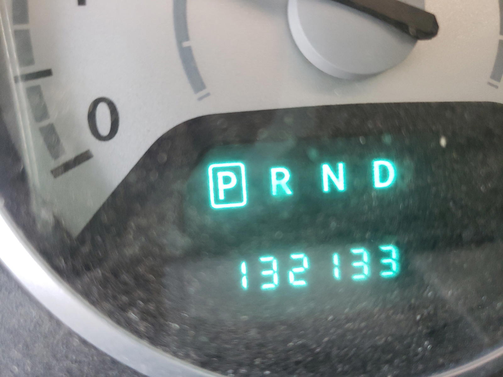 Photo 8 from auction – 2010 CHRYSLER TOWN AND C with VIN 2A4RR5D18AR192914