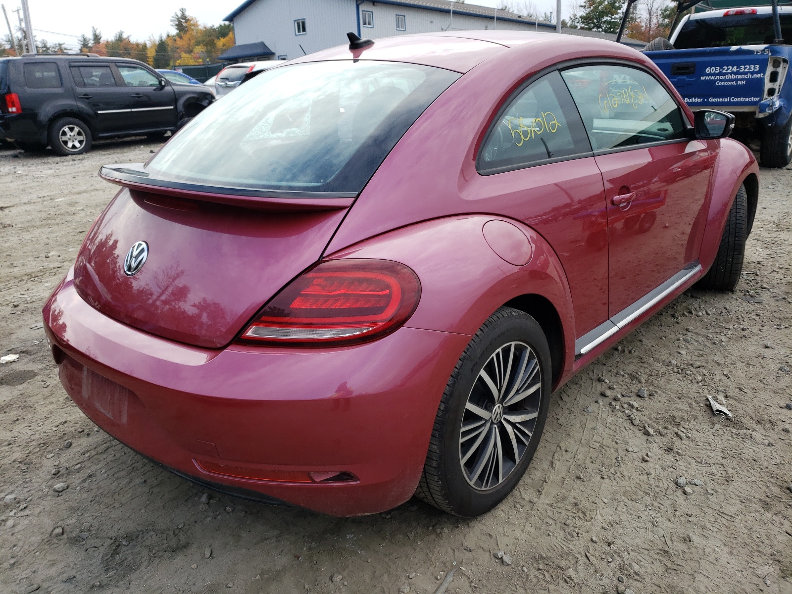 Photo 4 from auction – 2017 VOLKSWAGEN BEETLE 1.8 with VIN 3VWF17AT4HM605105