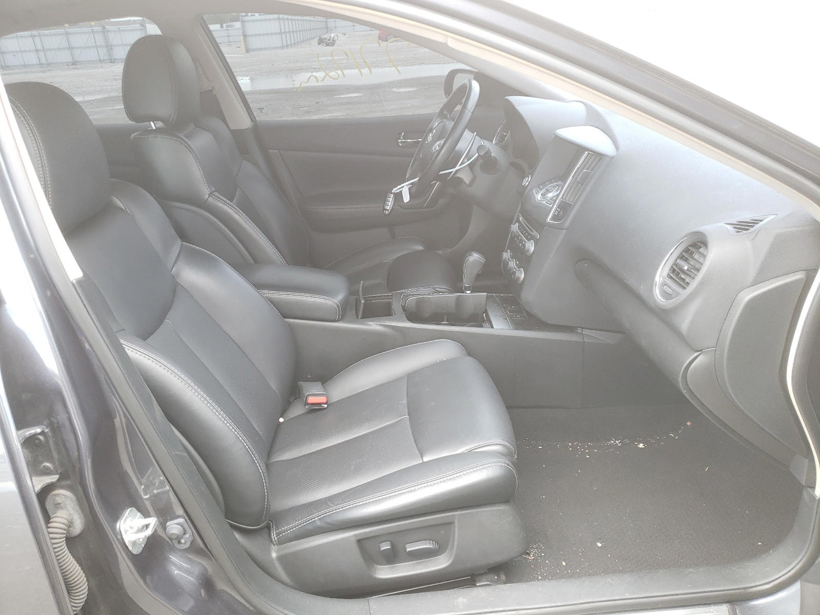 Photo 5 from auction – 2011 NISSAN MAXIMA S with VIN 1N4AA5AP8BC849021