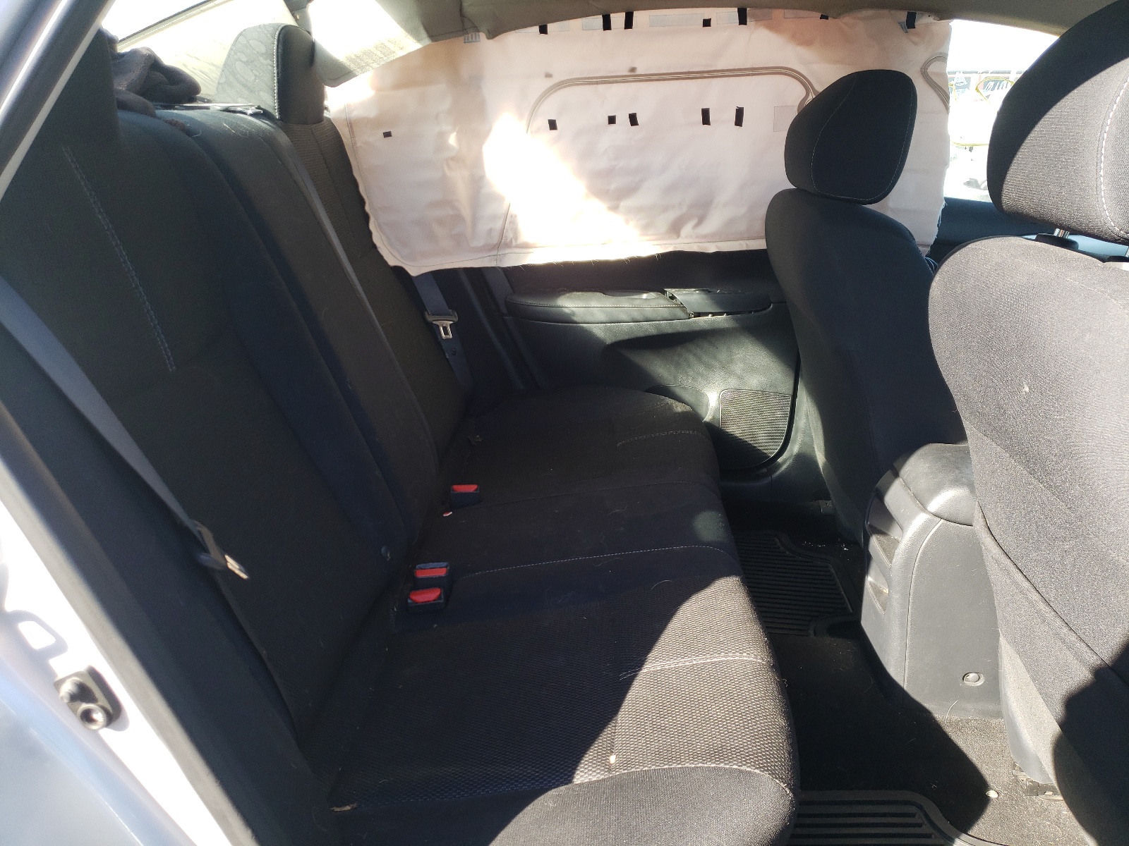 Photo 6 from auction – 2016 NISSAN SENTRA S with VIN 3N1AB7AP1GY268688
