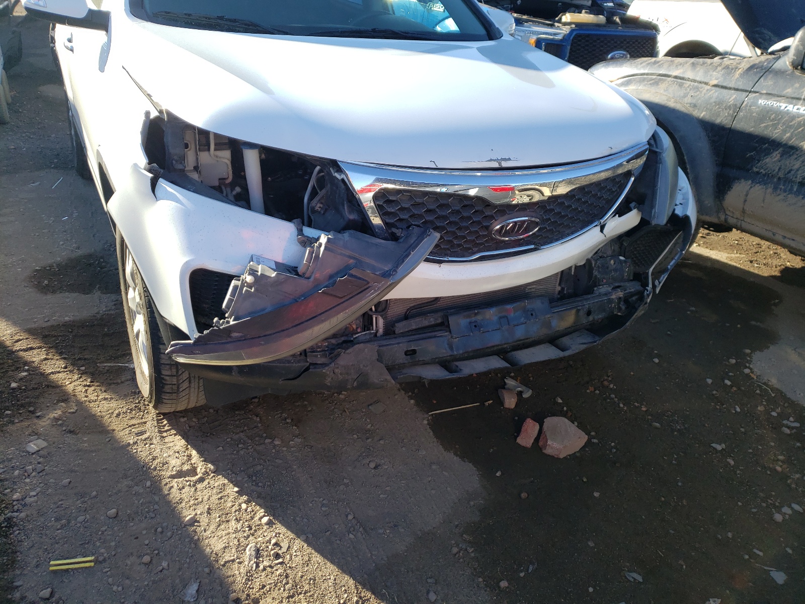 Photo 9 from auction – 2011 KIA SORENTO BA with VIN 5XYKT4A28BG146649