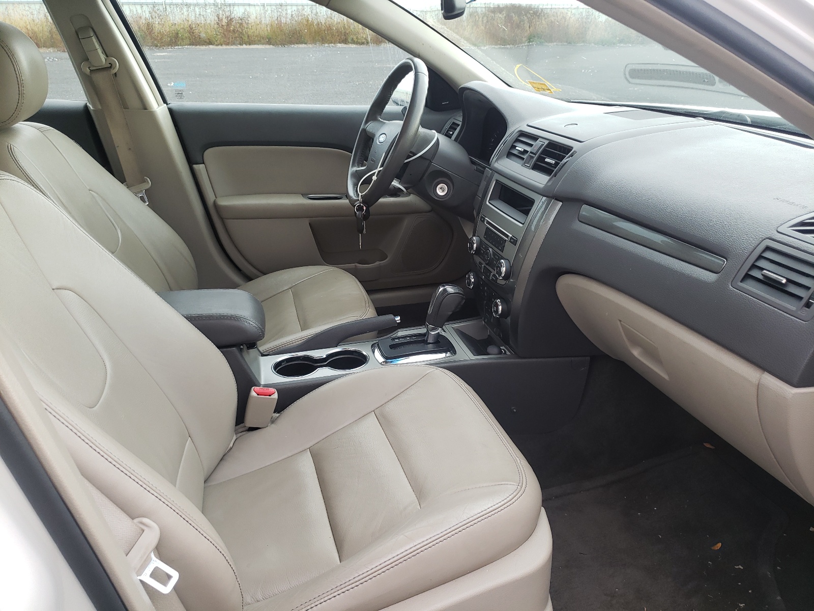 Photo 5 from auction – 2011 FORD FUSION SEL with VIN 3FAHP0JG1BR143347