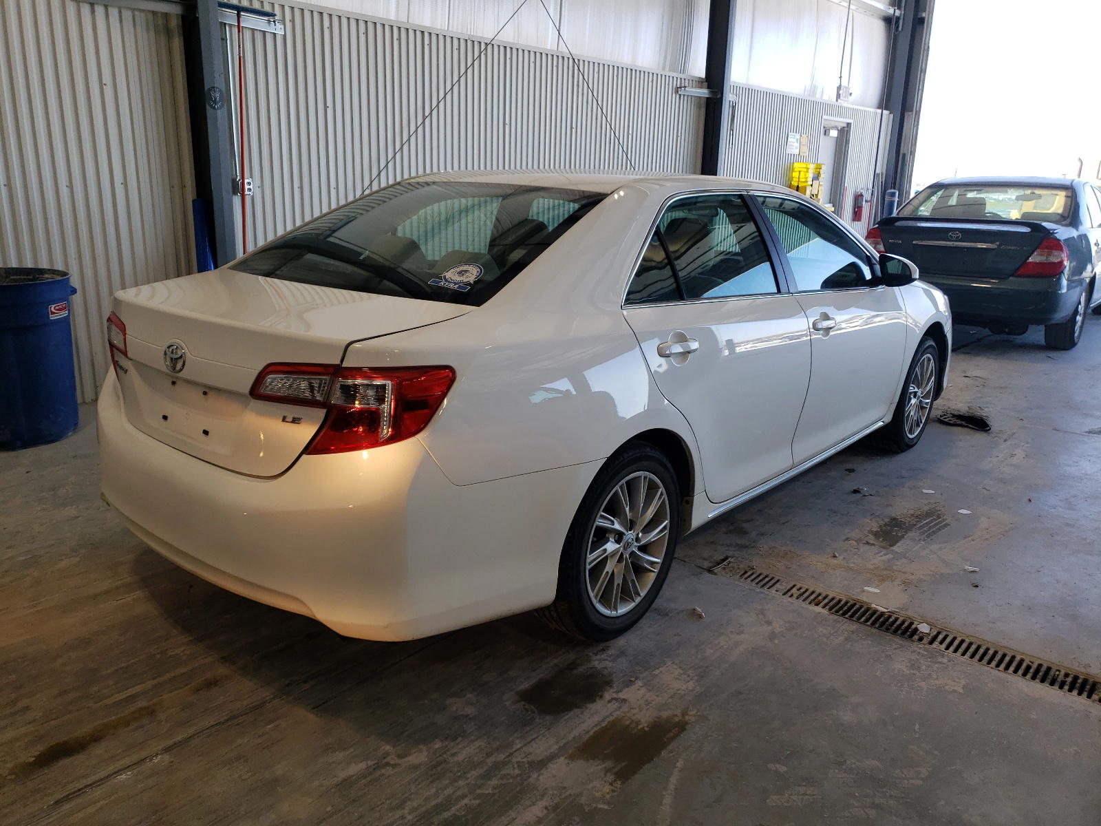 Photo 4 from auction – 2012 TOYOTA CAMRY BASE with VIN 4T4BF1FK7CR229389