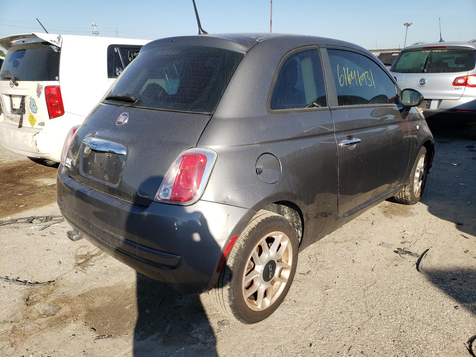 Photo 4 from auction – 2013 FIAT 500 POP with VIN 3C3CFFAR9DT698178
