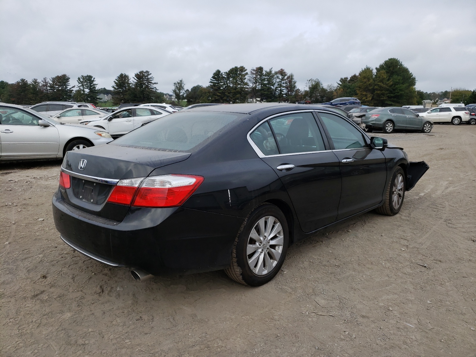 Photo 4 from auction – 2015 HONDA ACCORD EX with VIN 1HGCR2F79FA219997