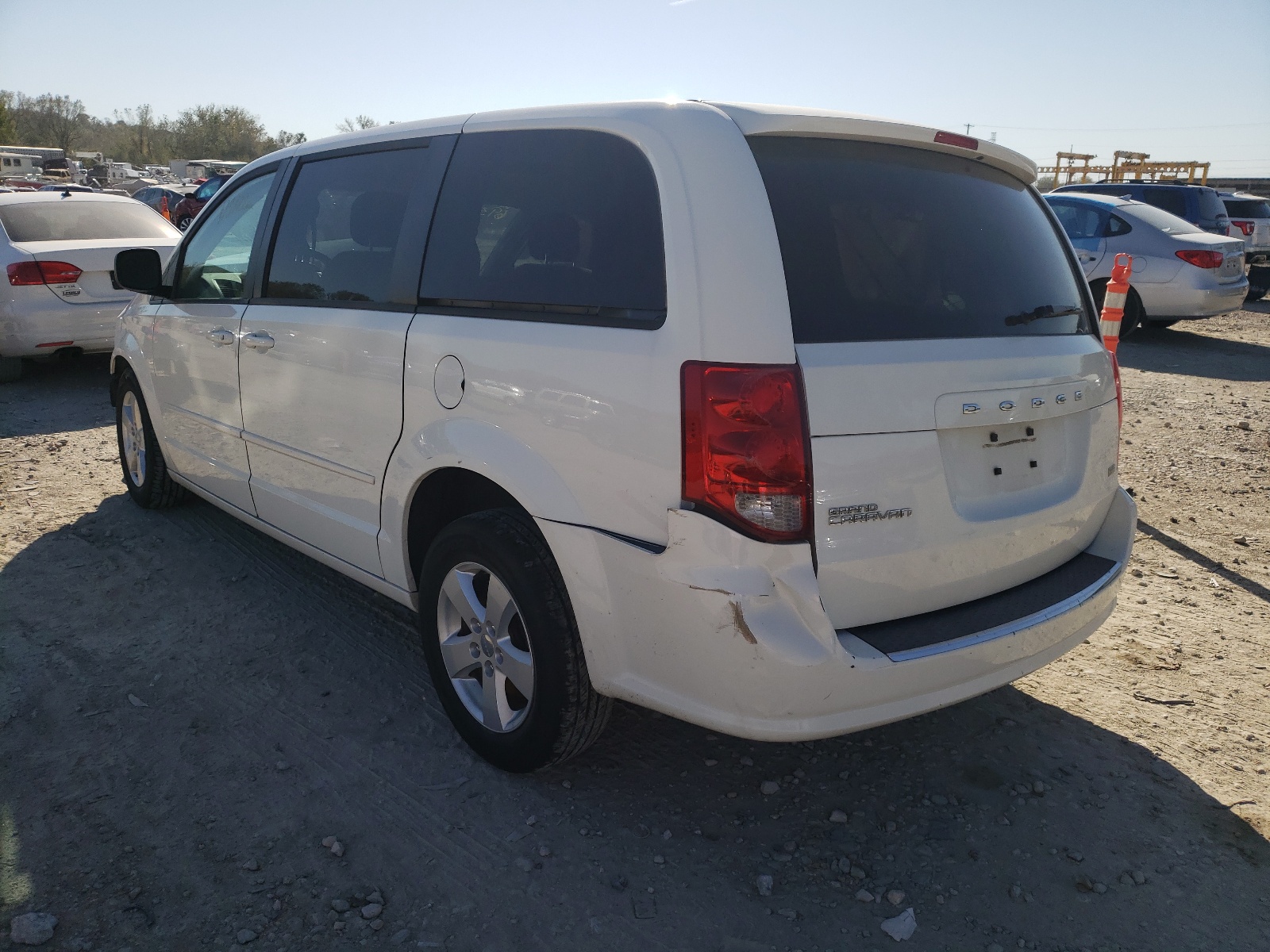 Photo 3 from auction – 2013 DODGE GRAND CARA with VIN 2C4RDGBG1DR693848