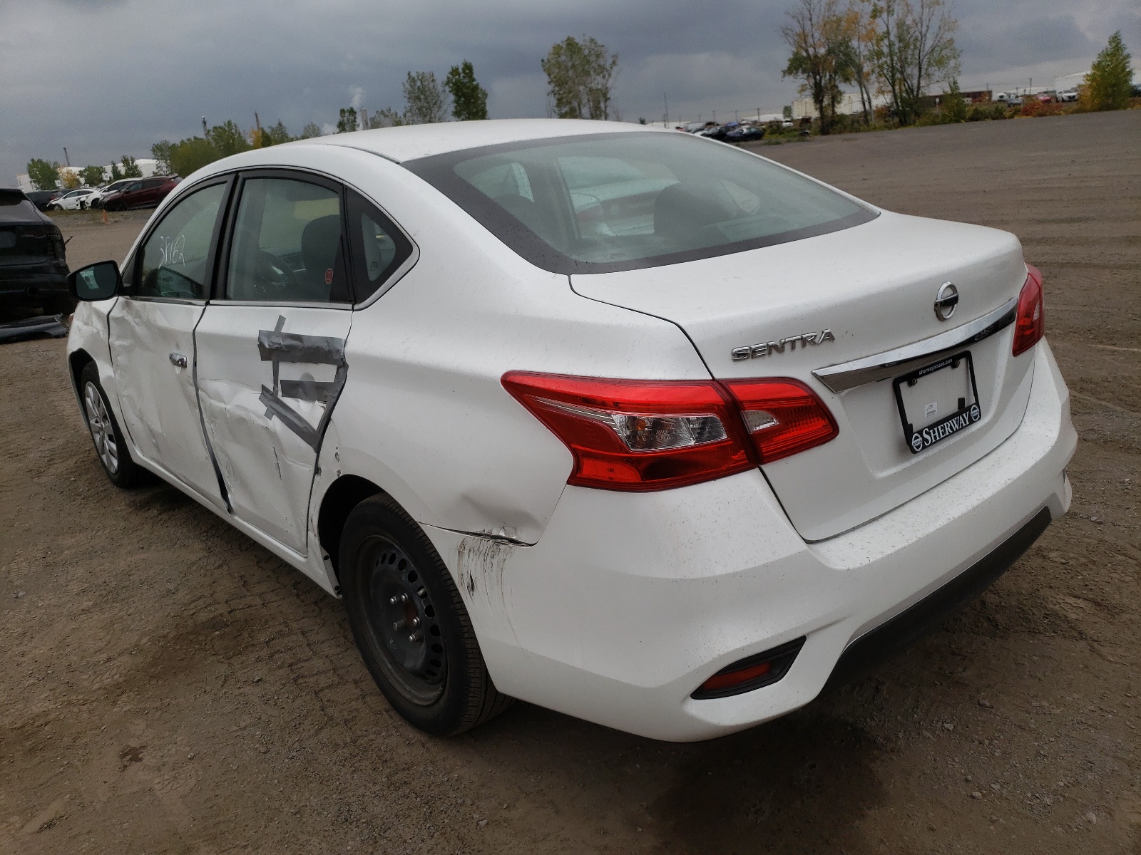 Photo 3 from auction – 2018 NISSAN SENTRA S with VIN 3N1AB7AP1JY228781