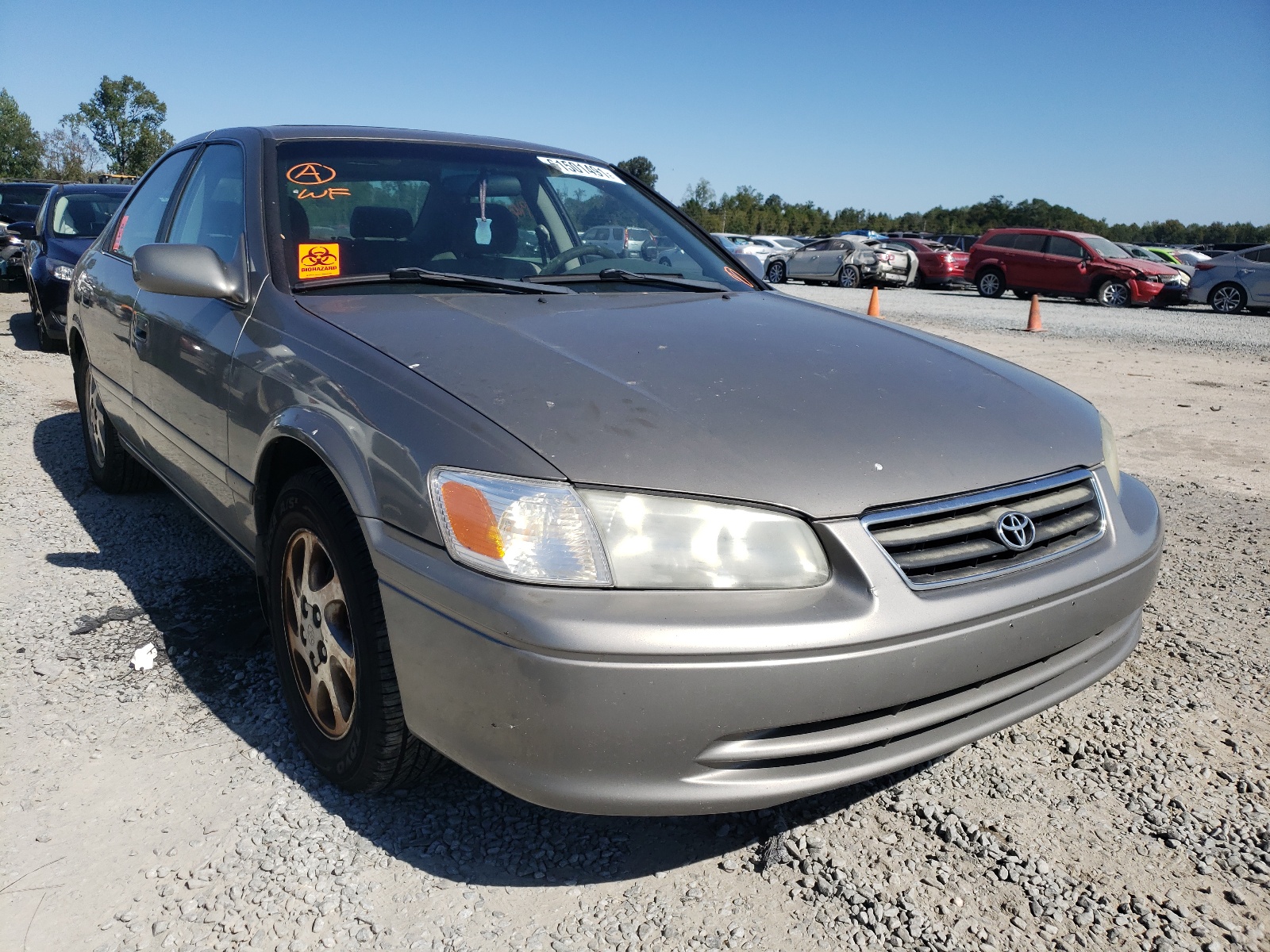 Photo 9 from auction – 2001 TOYOTA CAMRY CE with VIN 4T1BG28K01U099544