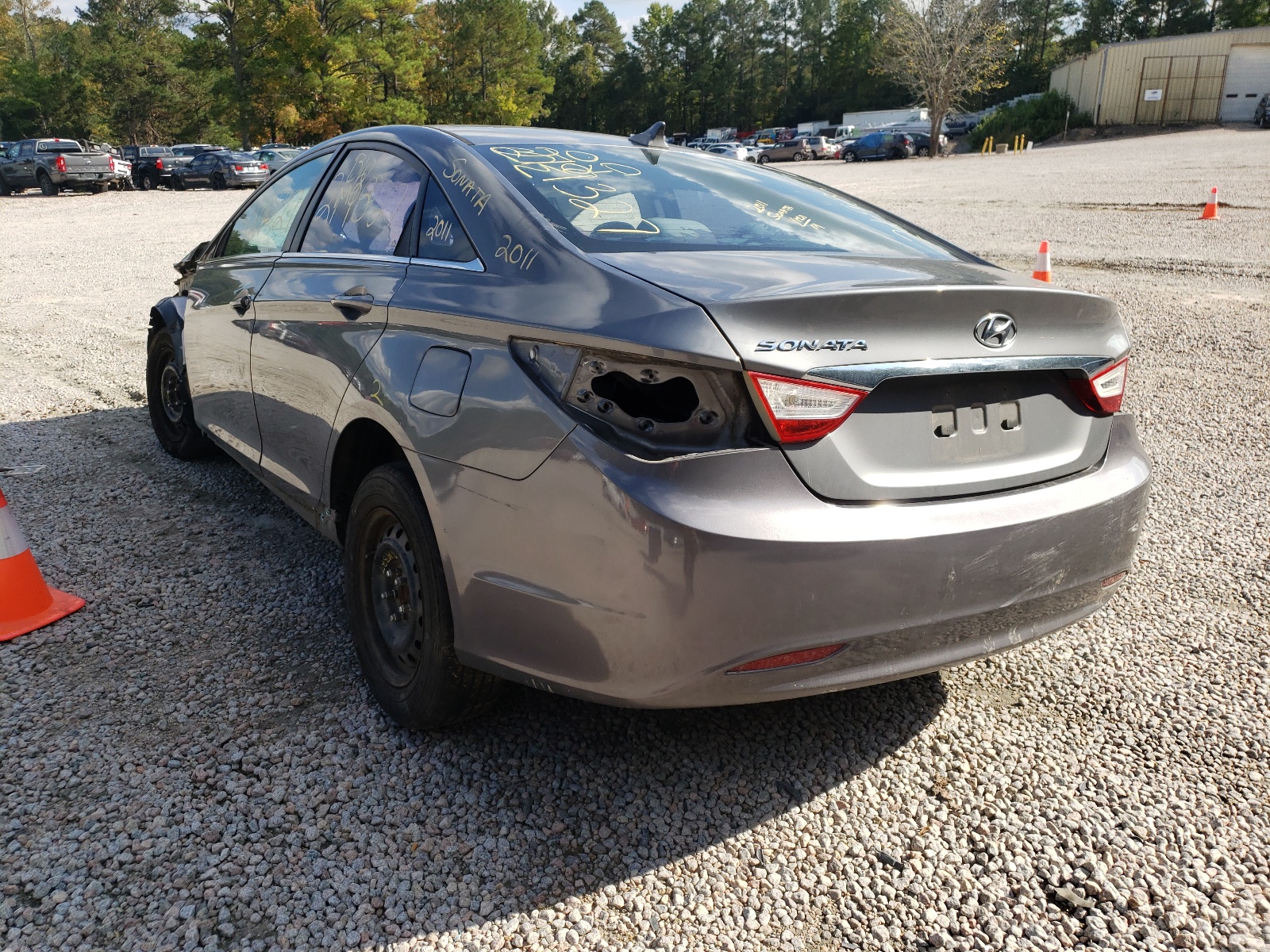 Photo 3 from auction – 2011 HYUNDAI SONATA GLS with VIN 5NPEB4ACXBH235723