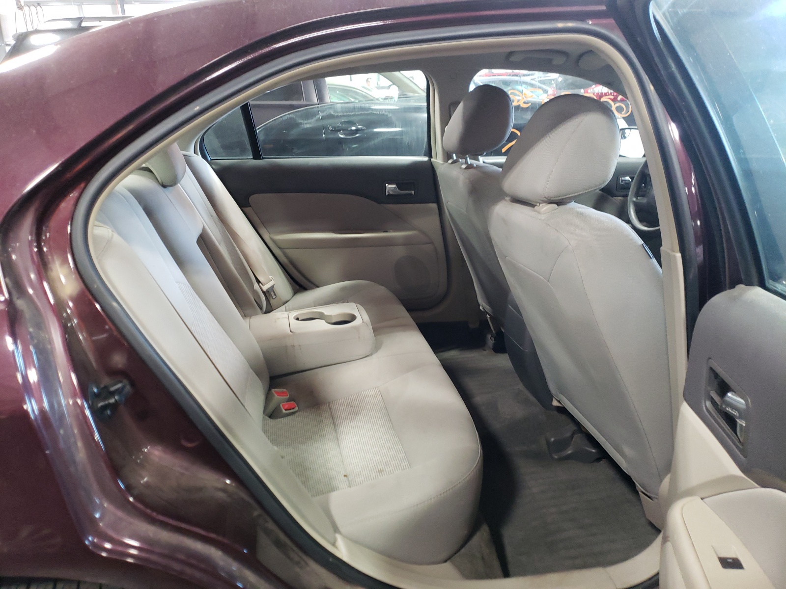 Photo 6 from auction – 2011 FORD FUSION S with VIN 3FAHP0GA4BR234826